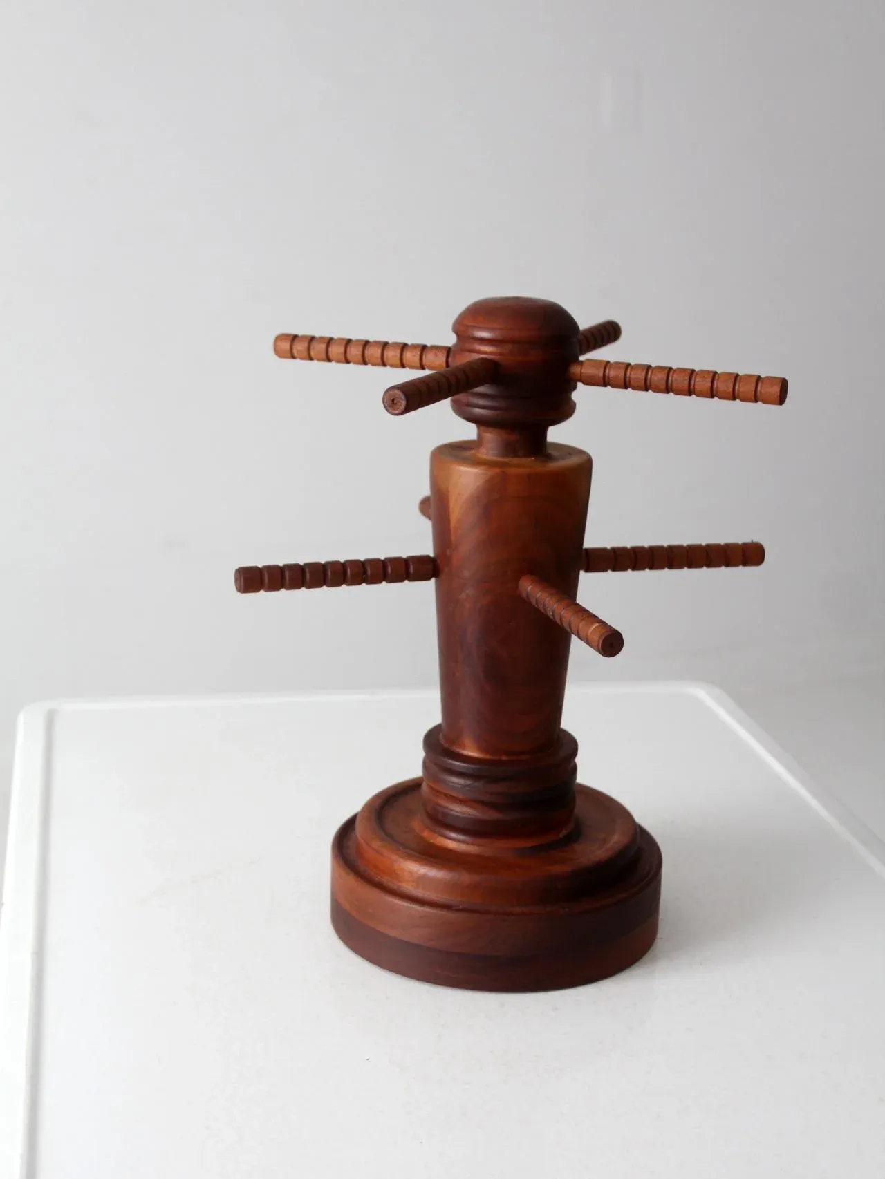 希少 Antique wooden display stand Antique Wood Display Stand | Chairish