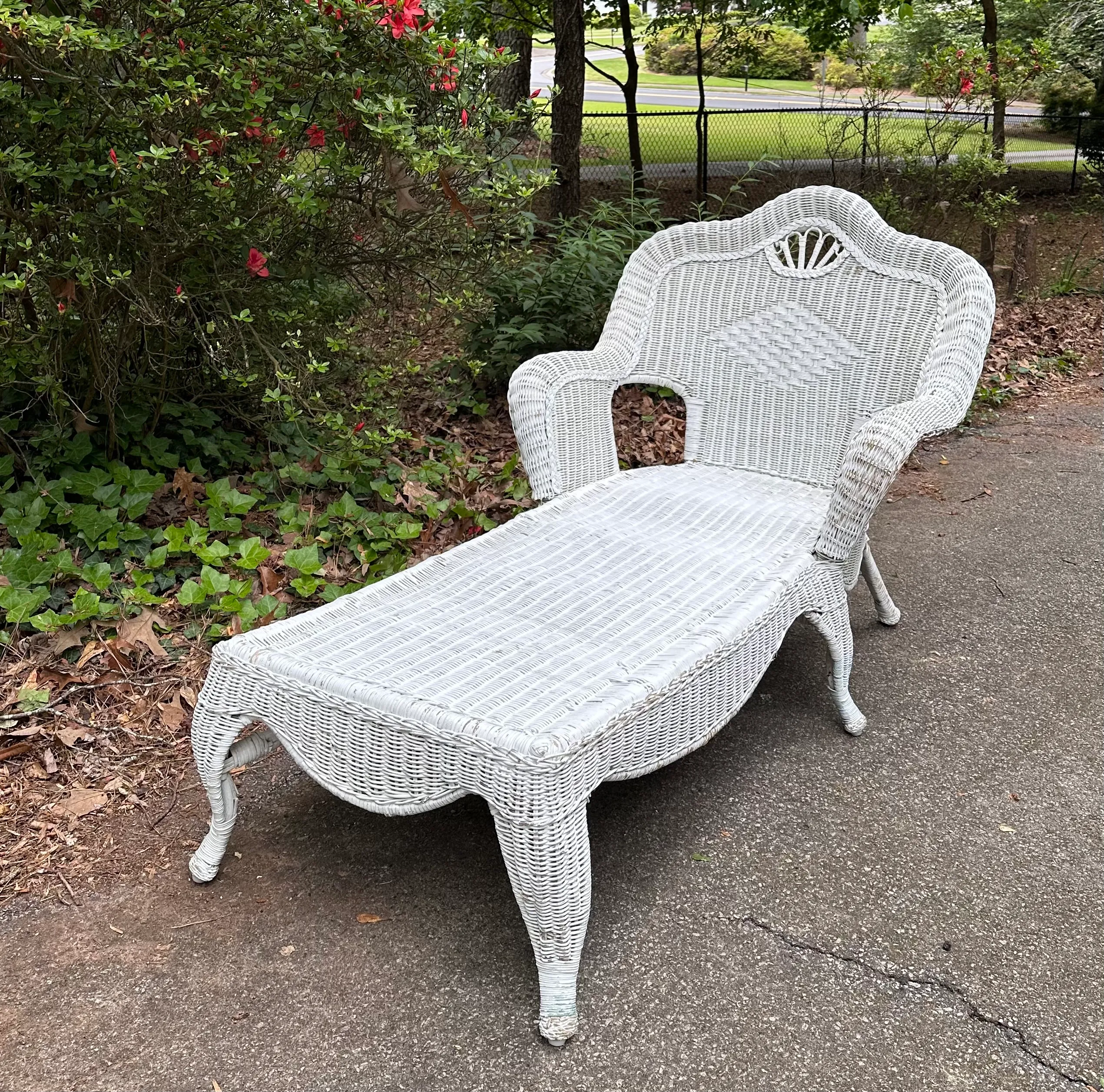 Chair Outlet White Wicker Chaise Lounge Chairs Belair Resin Wicker