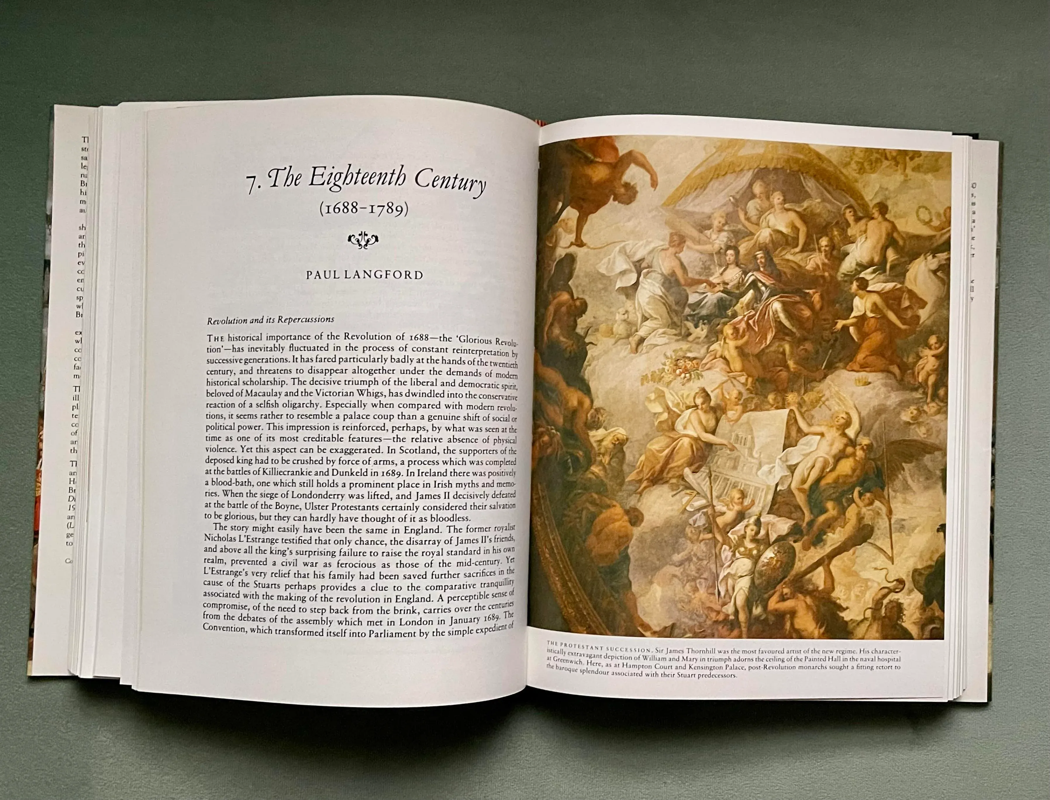 洋書 The Oxford Illustrated Literary Guide 51Qa9C2XYNL._UF350,350_QL50_.jpg