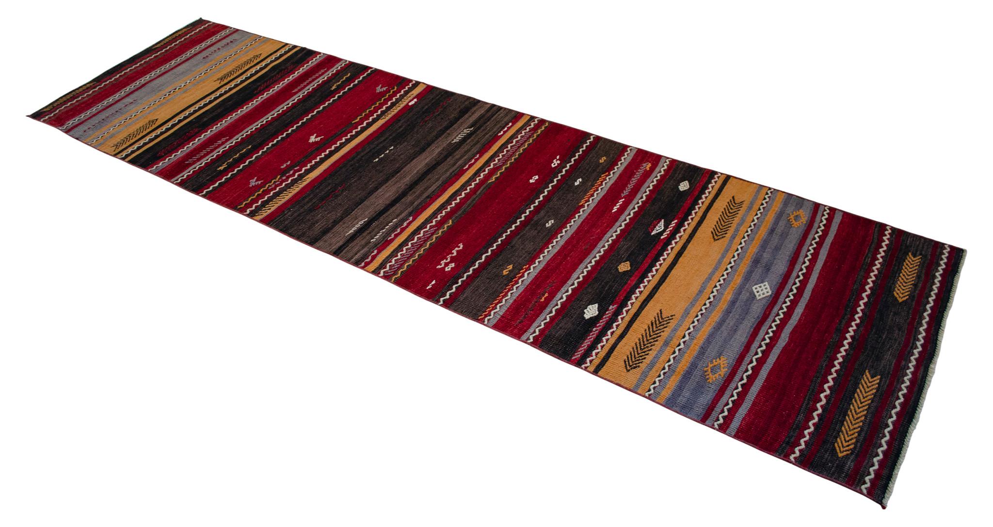 Vintage Turkish Runner Rug Handmade Embroidered Wool Kilim Rug Hallway Runner Rug Kitchen Decor - 2′6″ × 9′1″