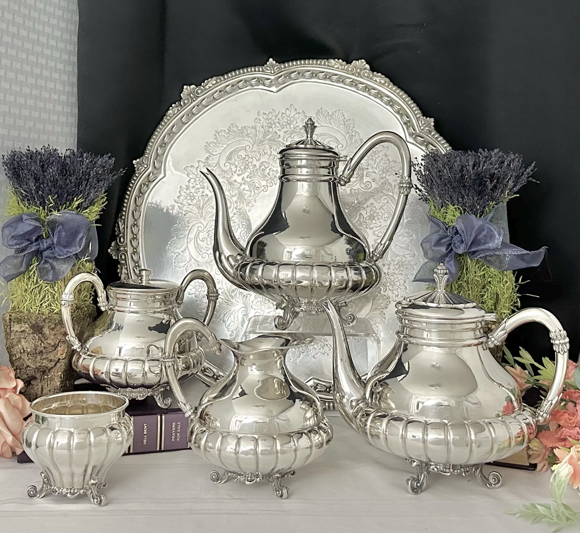 Pure silver set. 20th century vintage