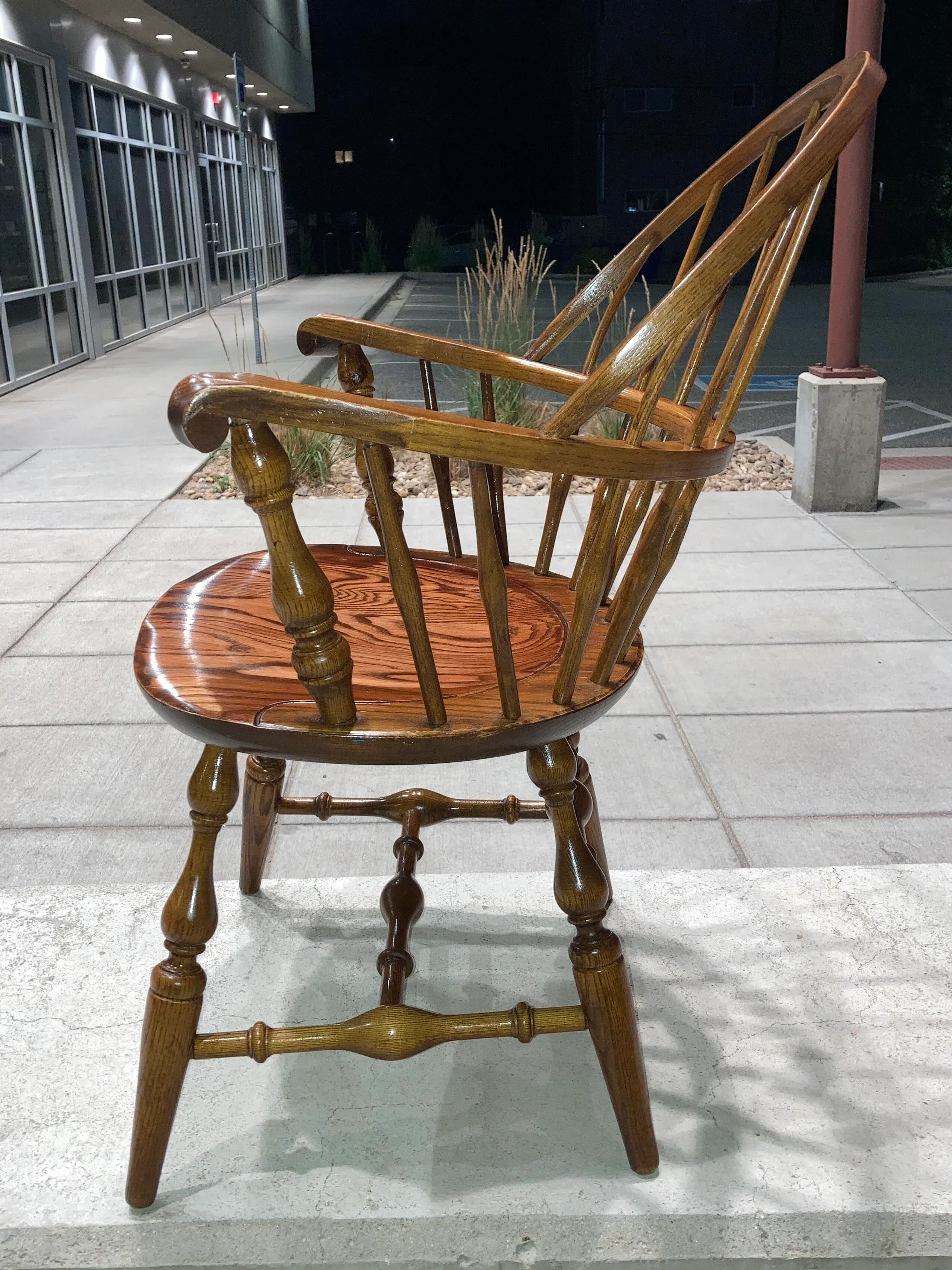 Nichols & Stone Bow Back Windsor Chair