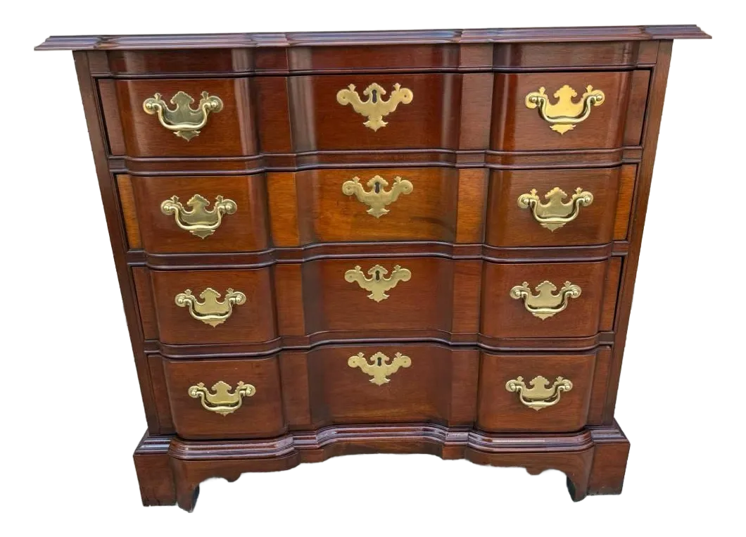 値下げしました！Real Antique small chert Councill Craftsmen Solid Cherry Chippendale Block Front Chest of