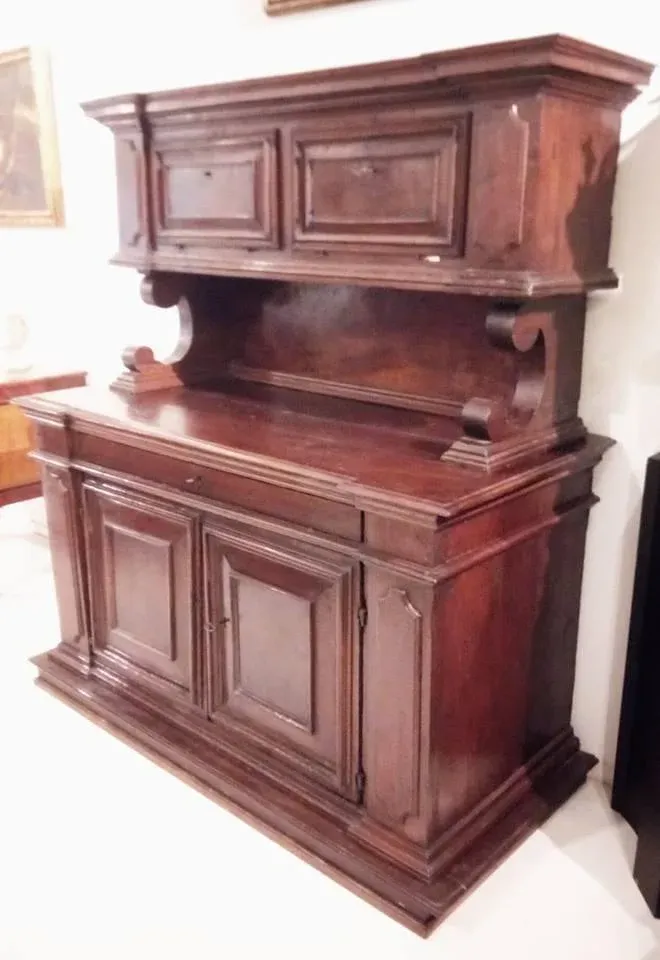 Umbrian Double-Bodied Cupboard, 16th Century