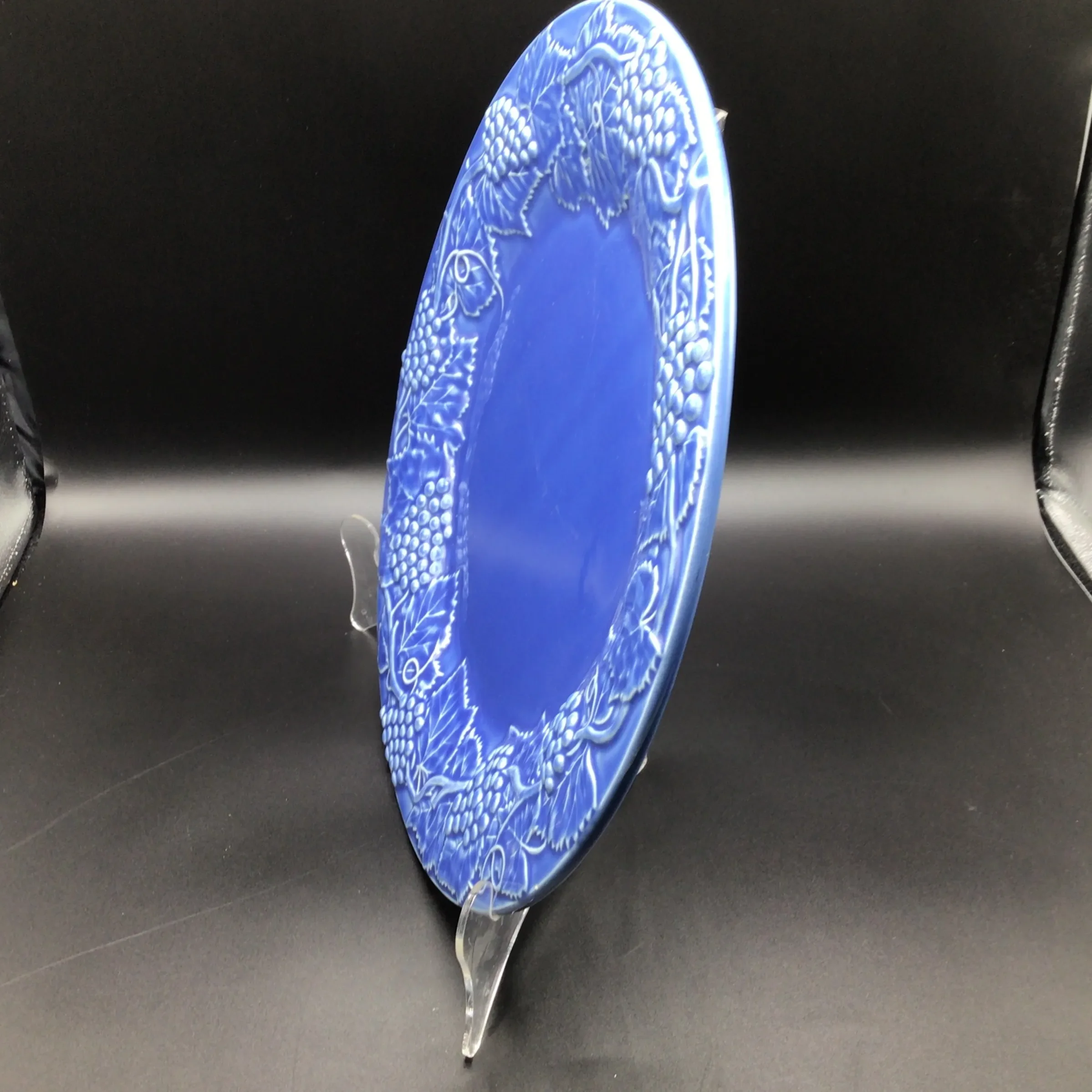 Large Bordallo Pinheiro Grape Cobalt 14” Chop Plate