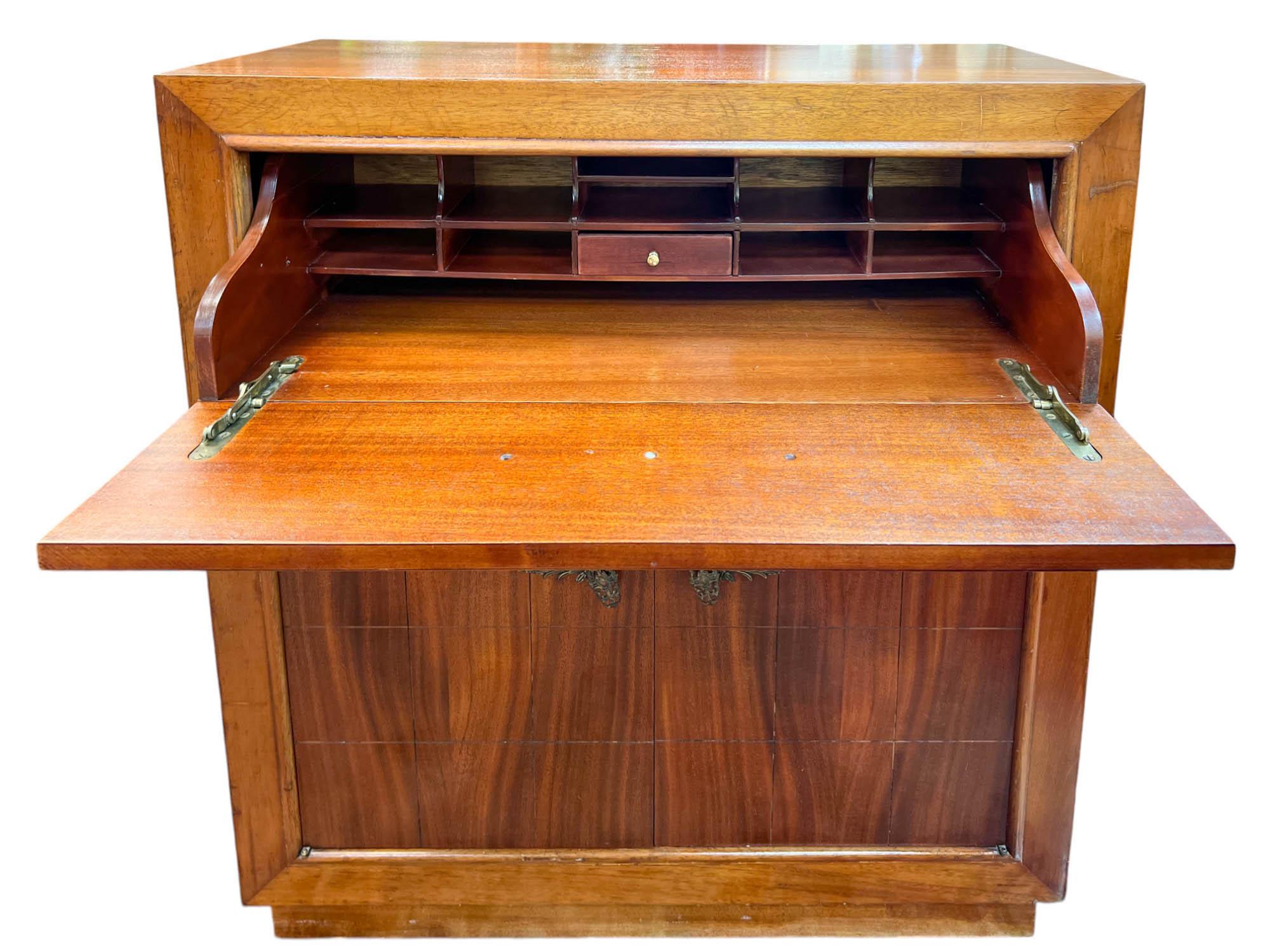 1960s Mid Century Hideaway Desk | Chairish, image size:2000x1500