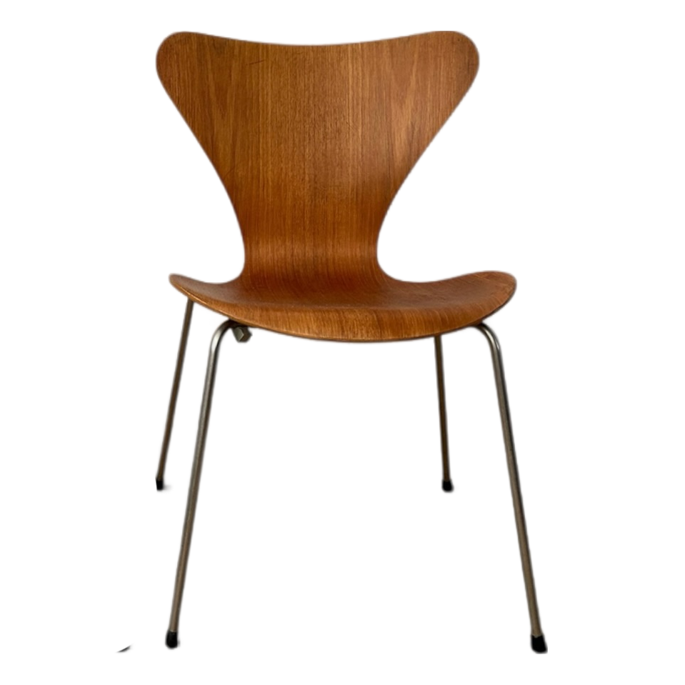 Series 7 Chair in Teak by Arne Jacobsen for Fritz Hansen