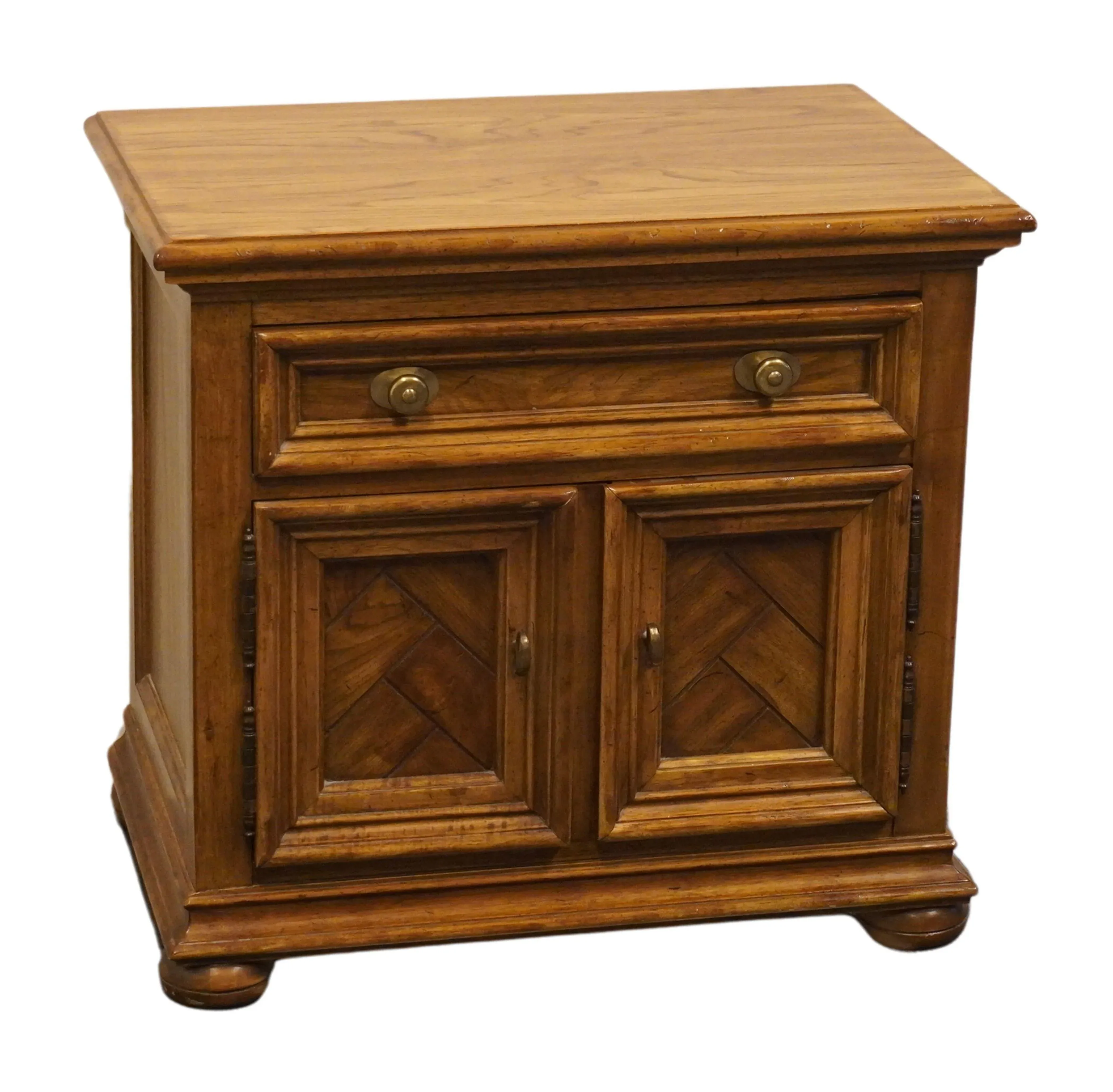 アメリカンヴィンテージ，チークナイトテーブル　DREXEL.HERITAGE Drexel Heritage Chartwell Collection Rustic European 26