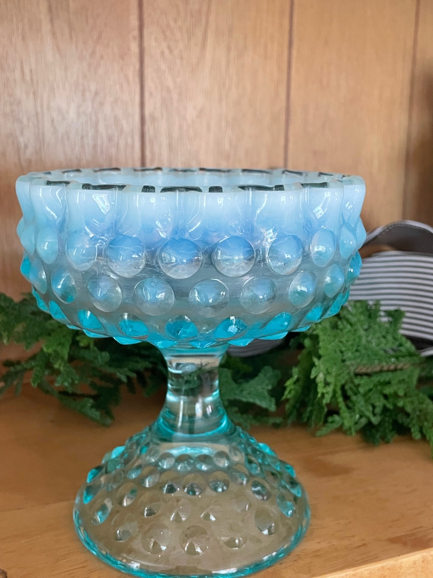 フェントン オパールセント キャンデイディッシュ Vintage Fenton Glass Aqua Opalescent Hobnail Candy Compote
