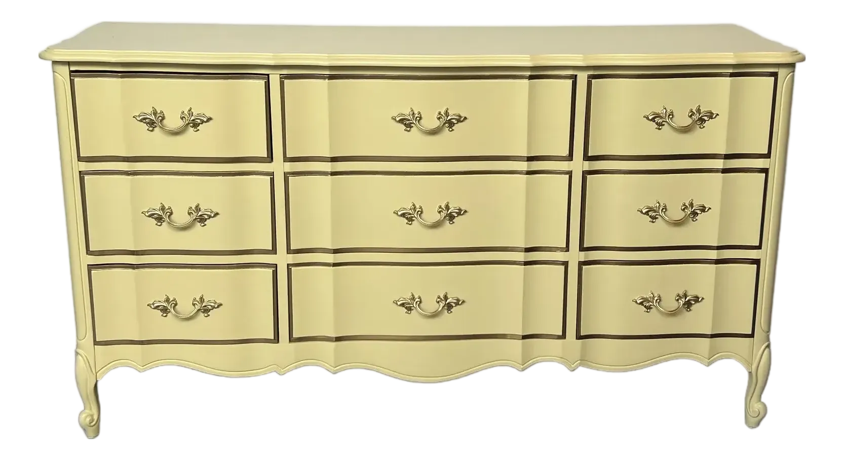 Vintage Henry Link Dressers and Chests of Drawers | Chairish