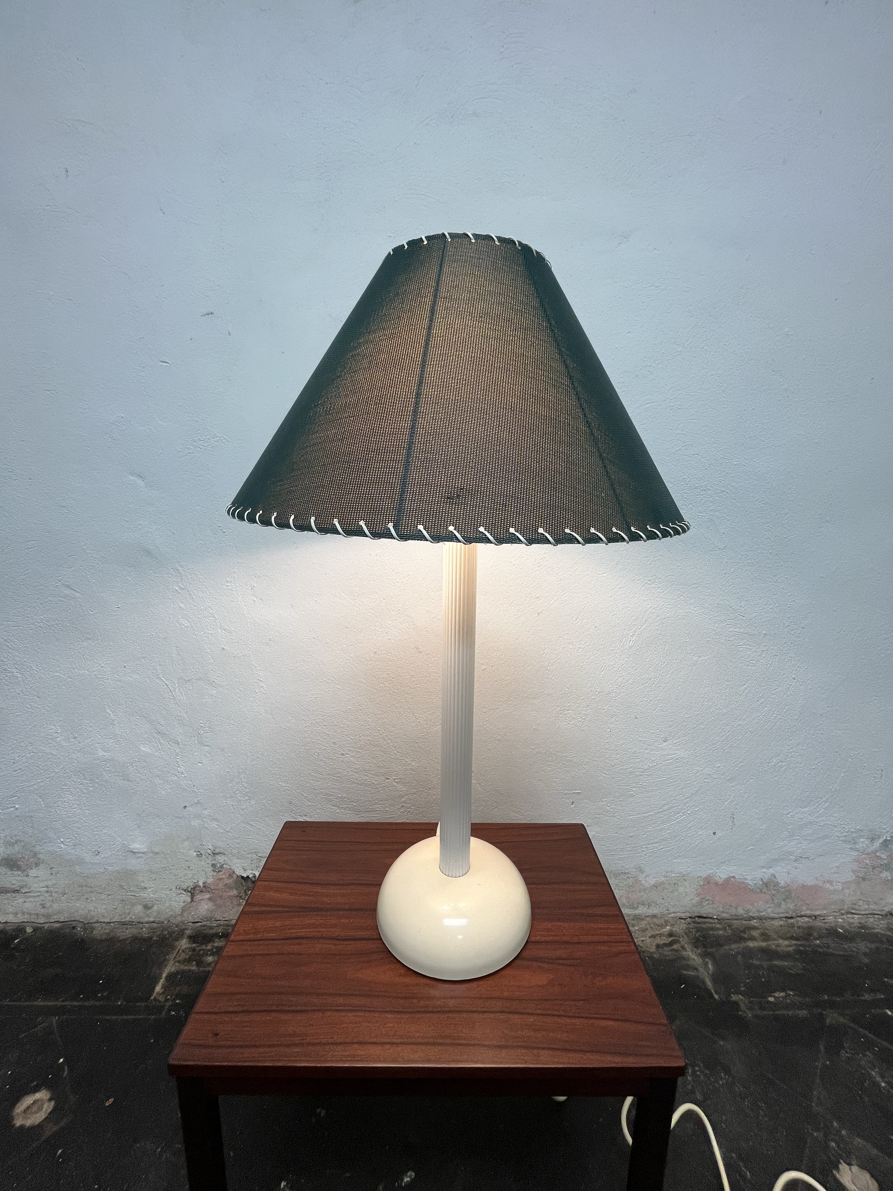 家具 midcentury vintage Olympia Table Lamp Mid-Century Modern Olympia Indoor Outdoor Table Lamp | Chairish