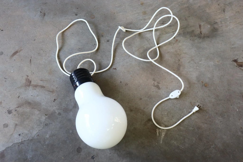 Vintage Ingo Maurer Style Pop Art Giant Light Bulb Pendant  Pop Art/Mid-Century/Retro Large Giant Light Bulb Hanging Swag Lamp Light main image 0