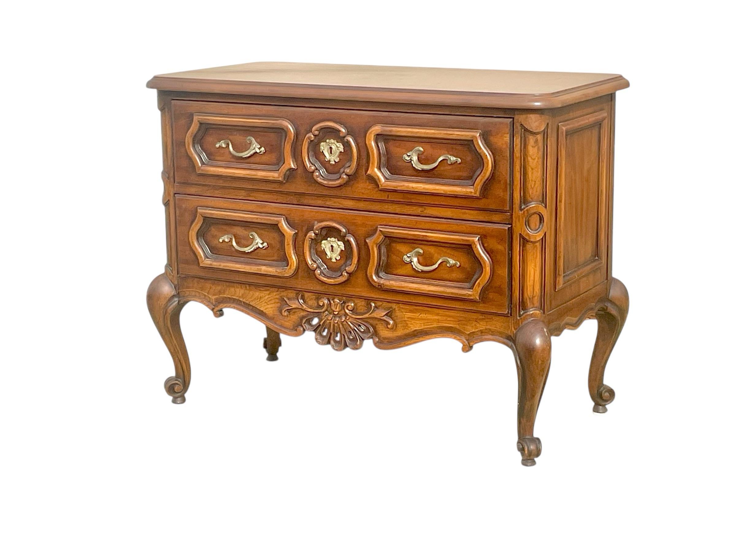 Vintage Drexel Country French Louise XV Rococo Style Commode