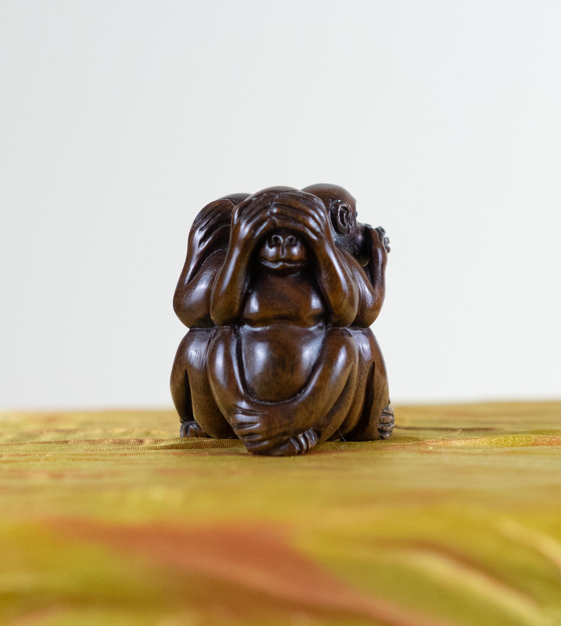 20th Century Japan Netsuke Katabori-Netsuke – See, Speak