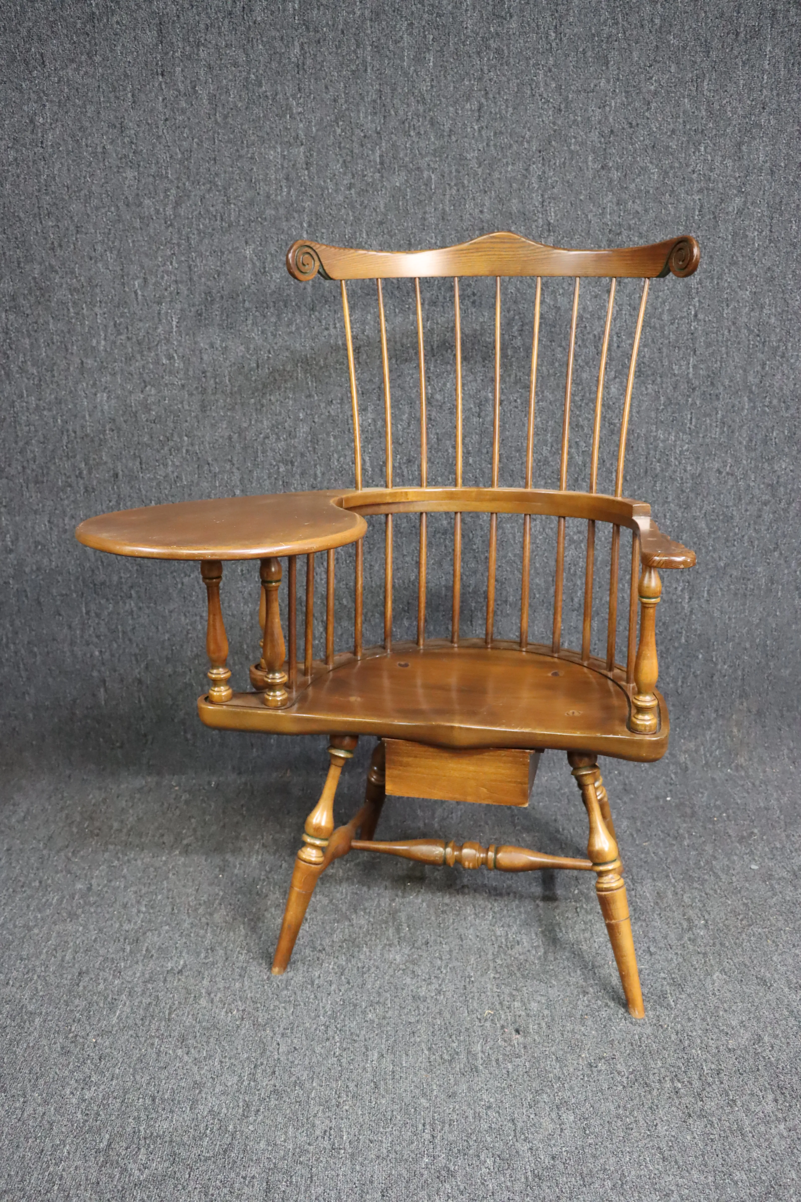 Frederick Duckloe Colonial Reproduction Windsor Writing Chair