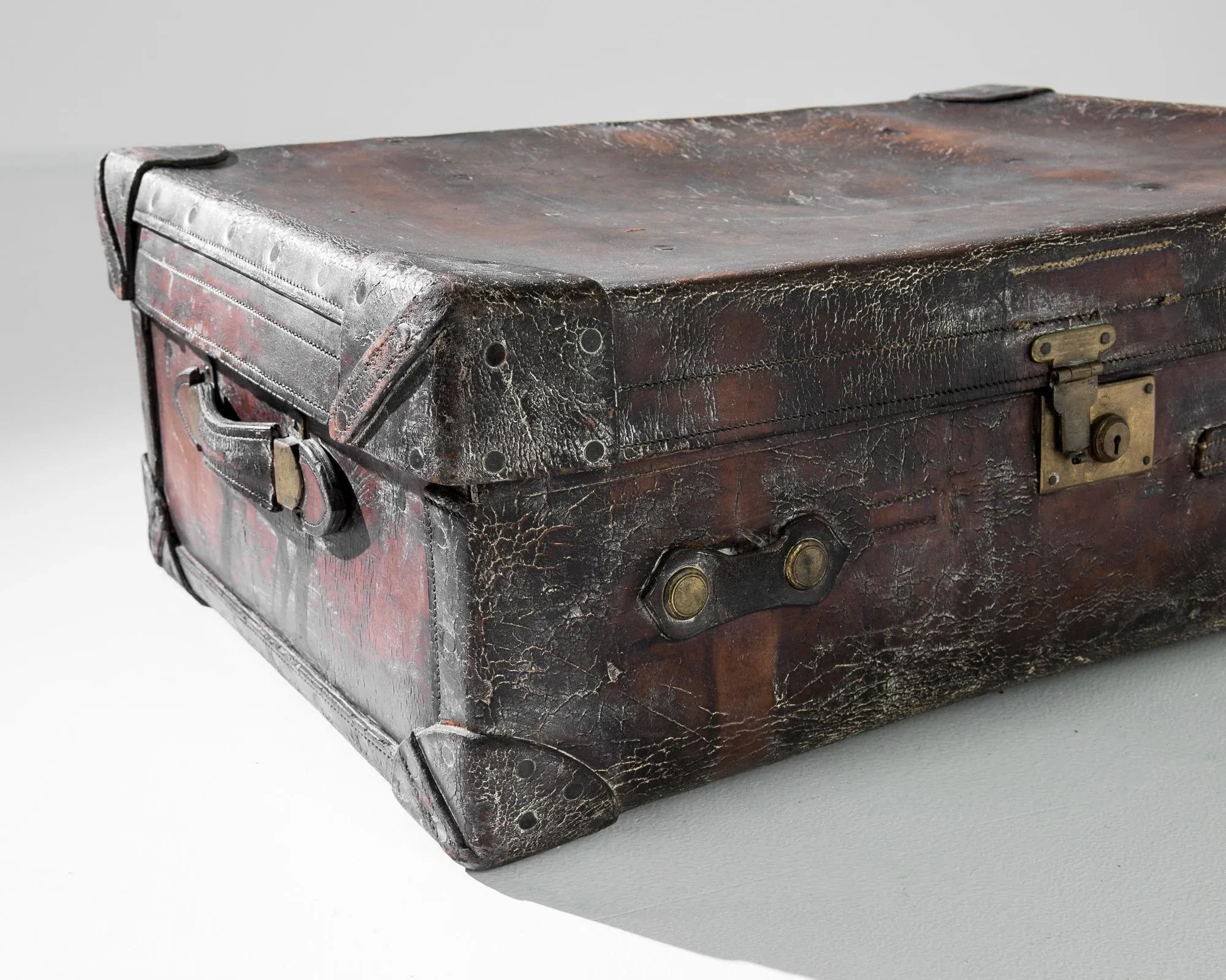 1900s-central-european-leather