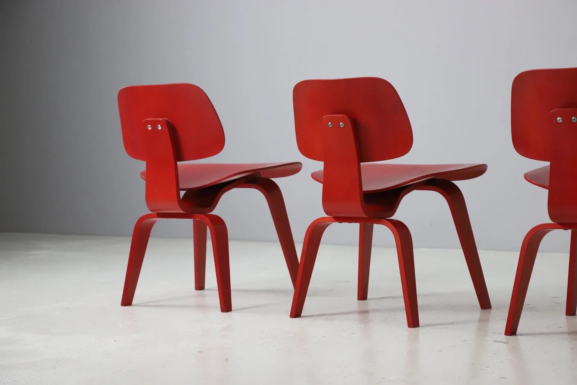 Revo Eames Eameses Vitra Eames Radio Dcw Dining Chairs By Charles