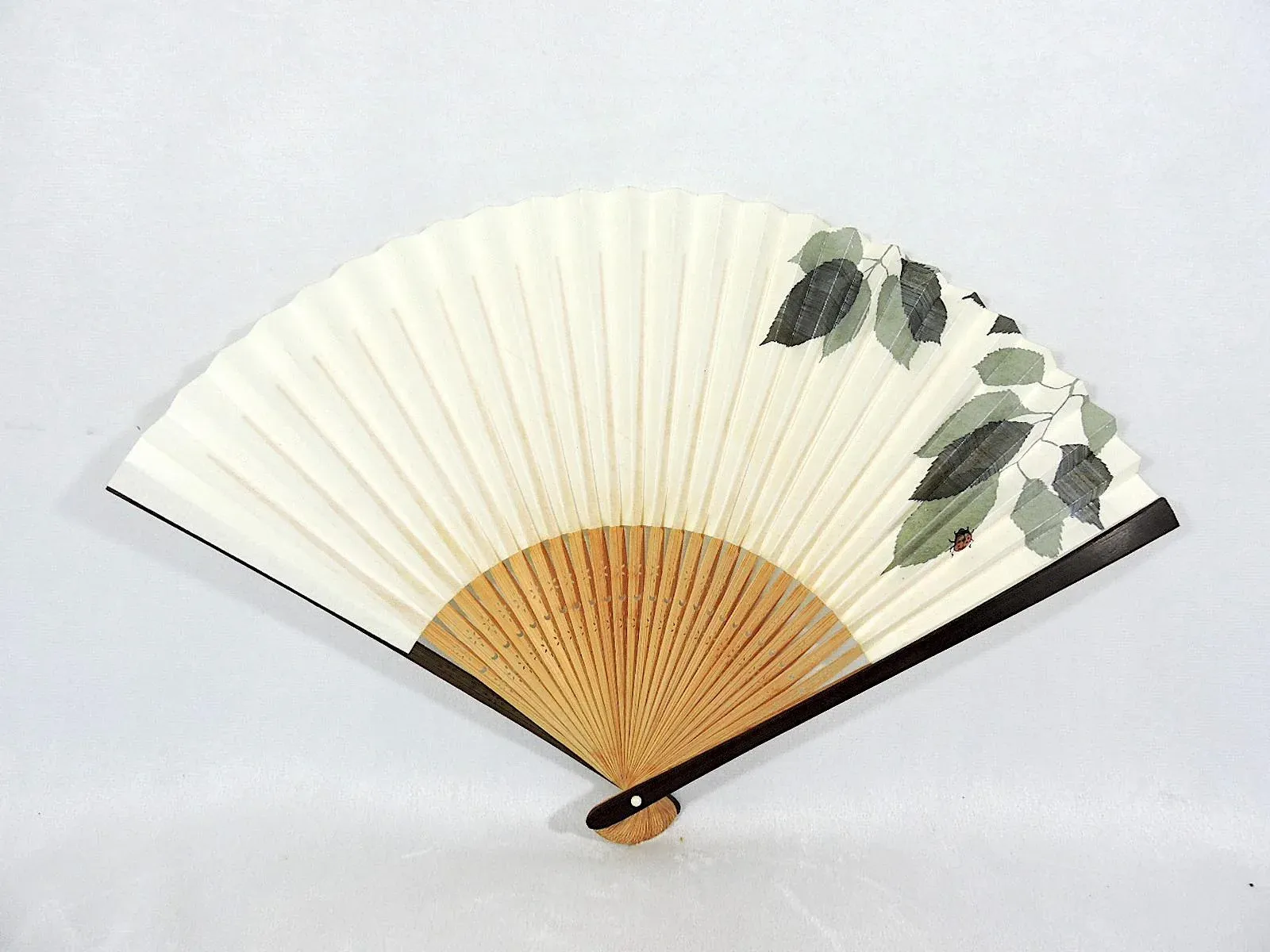 Two Vintage Japanese Geisha and Ladybug Bamboo \u0026 Paper Hand Painted Fans- A  Pair | Chairish, image size:1600x1200