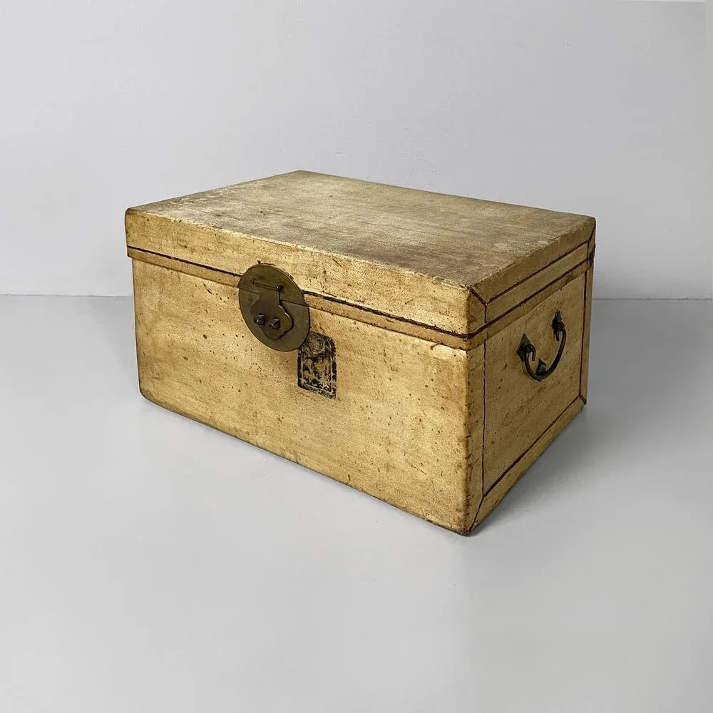 Mid-Century Modern Italian Asian Box in Wood and Beige Paper, 1950sNike Air Max 270 React