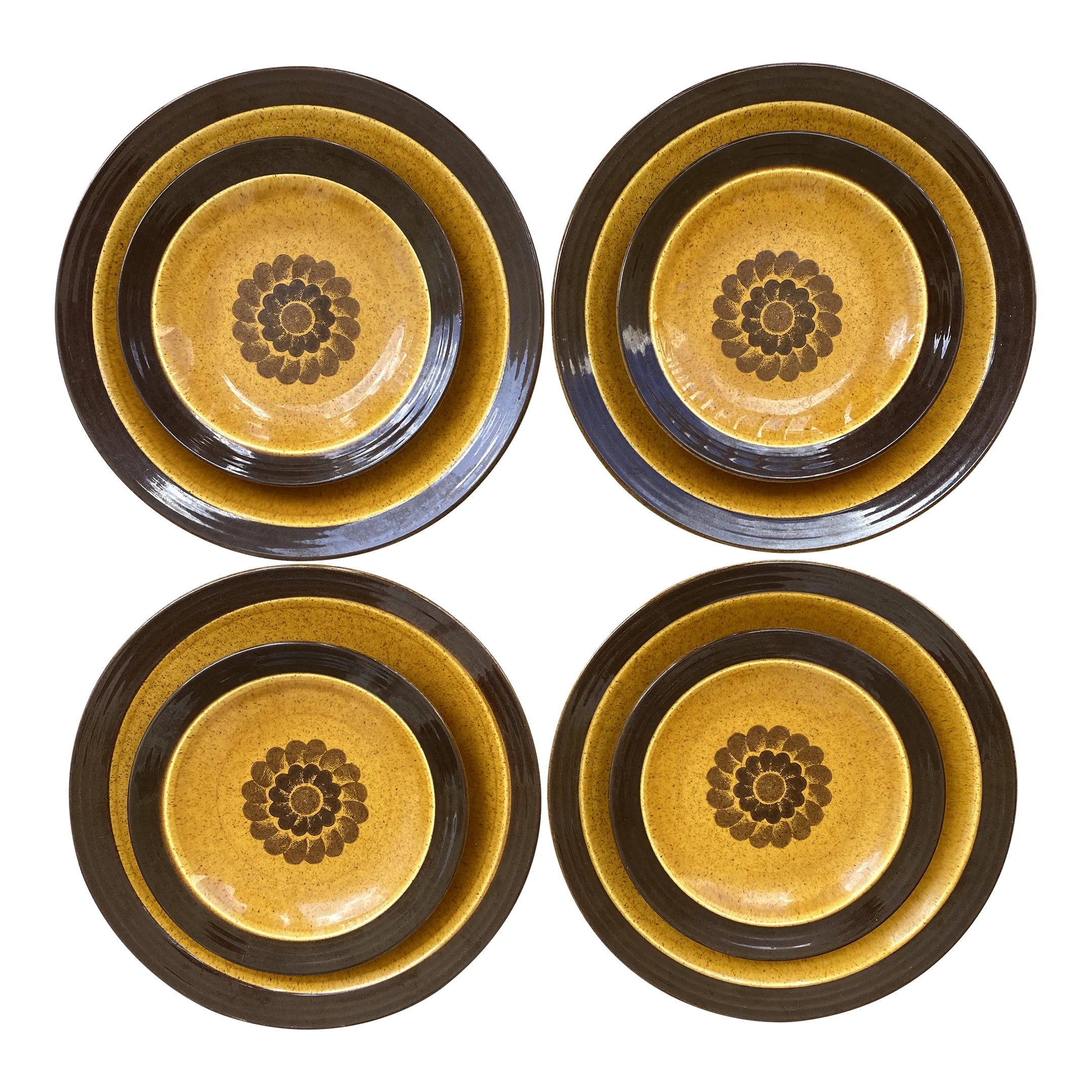 1970s Homer Laughlin, Apollo, Stoneware, Dinner Plates and Salad Plates Set- 8 Pieces