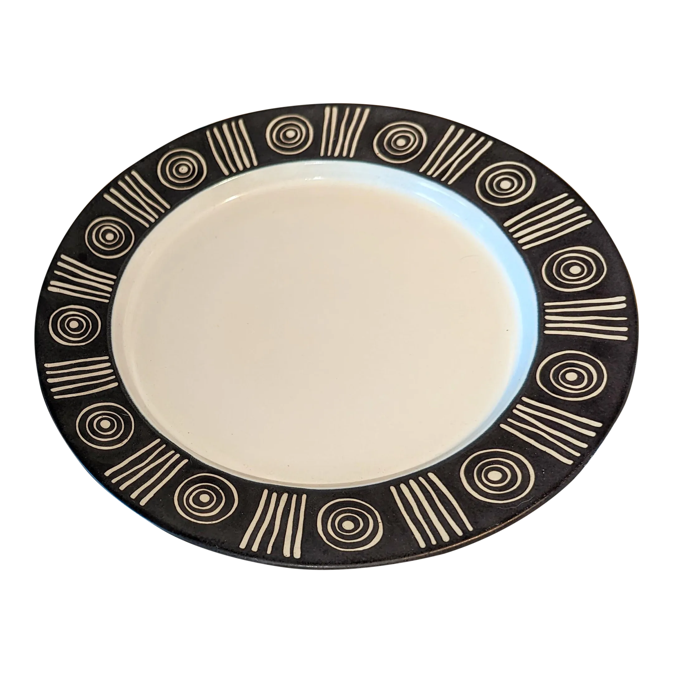 New Wall Decoration Made Out Of Clay And Iron 1990s Plate/Charger Bongo Line for Pottery Barn