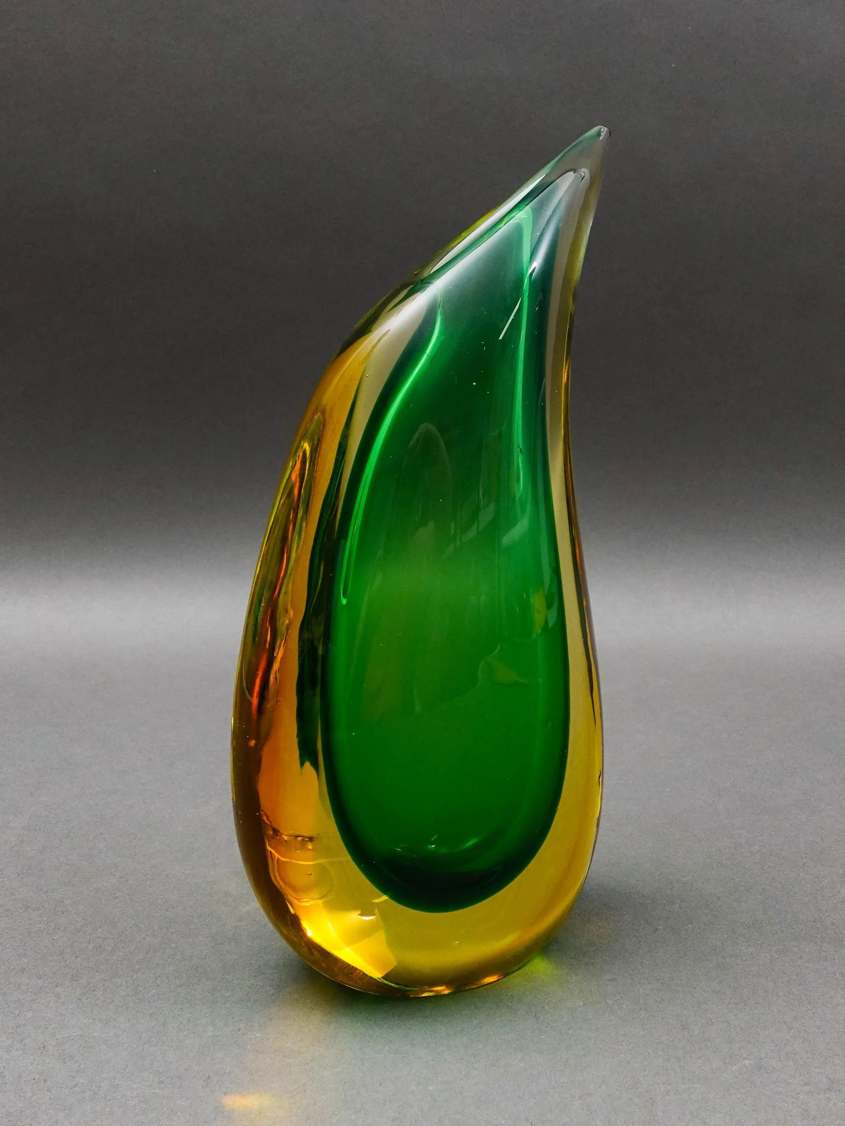 伊90s vintage lump made in Italy ムラーノガラス Murano Rainbow Swirl Italian Art Glass Vase MidCentury