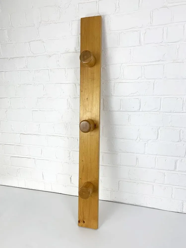 French Coat Rack in Pinewood attributed to Charlotte Perriand for