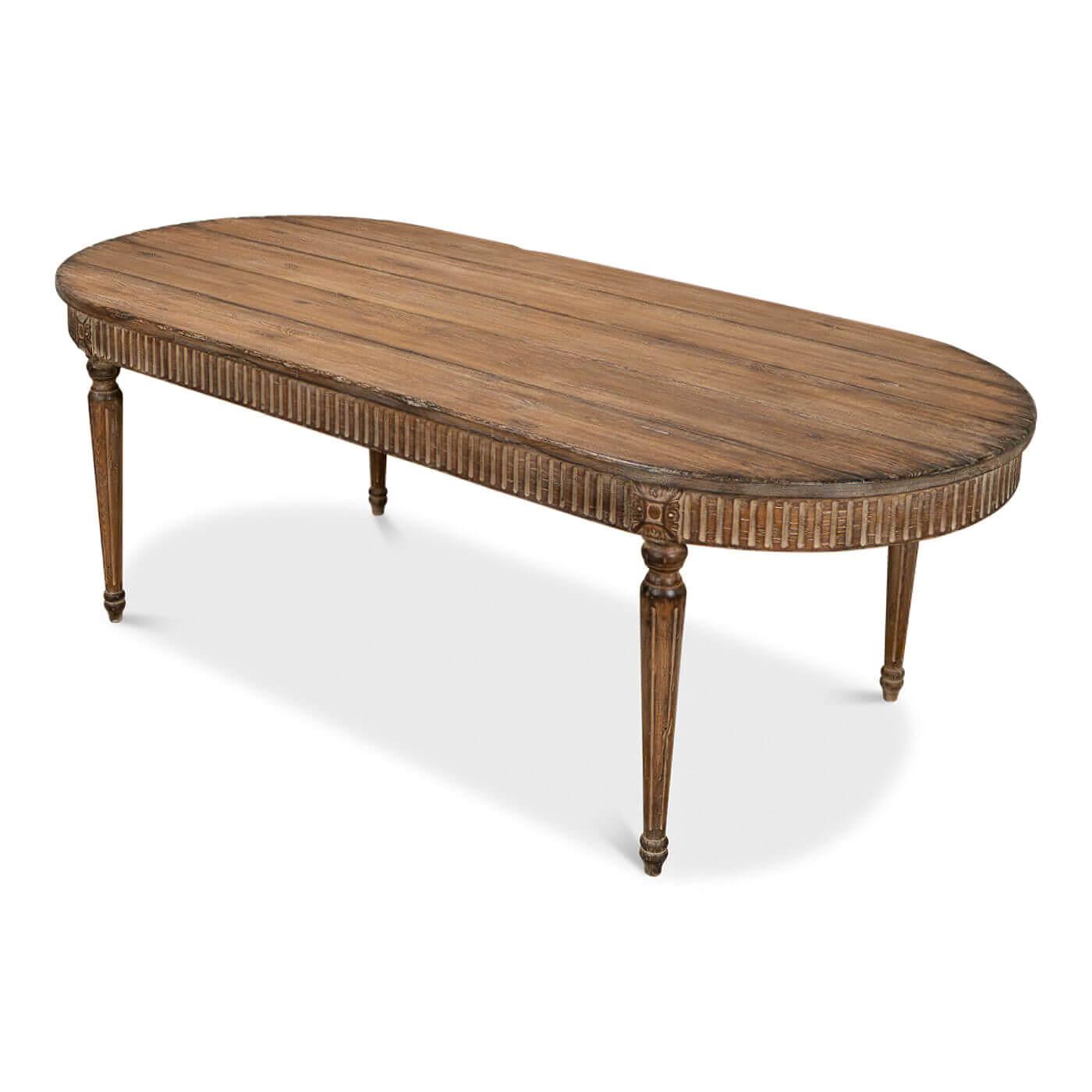 フランス アンティーク Oval Oak Table Antique French Oval Dining Table in Oak, 1850 for sale at Pamono