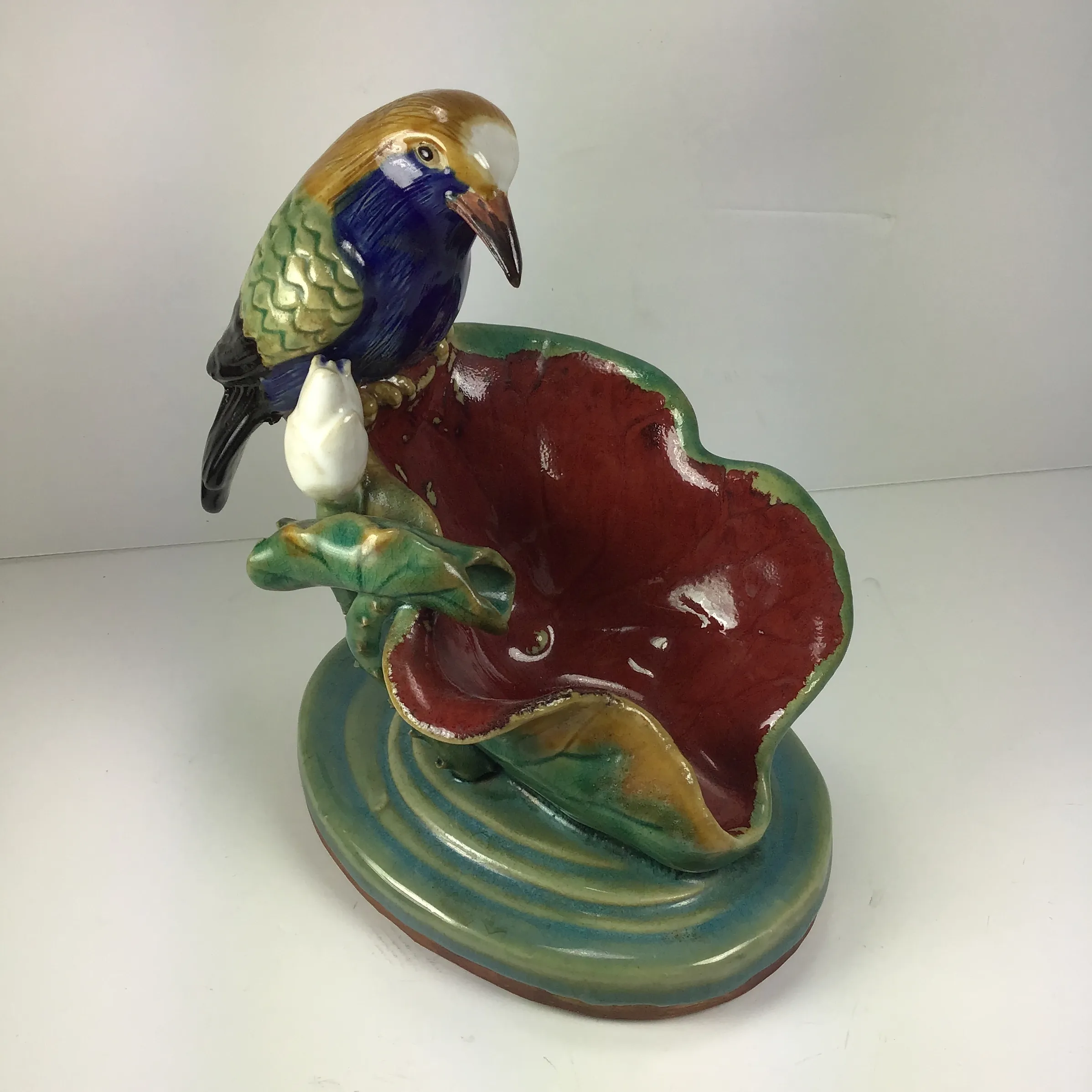 Majolica Victorian Bird Perched on Water Lily Fountain Ceramic Dish Bird on Leaf Blue Bird Parrot Water Fountain Pottery Bird