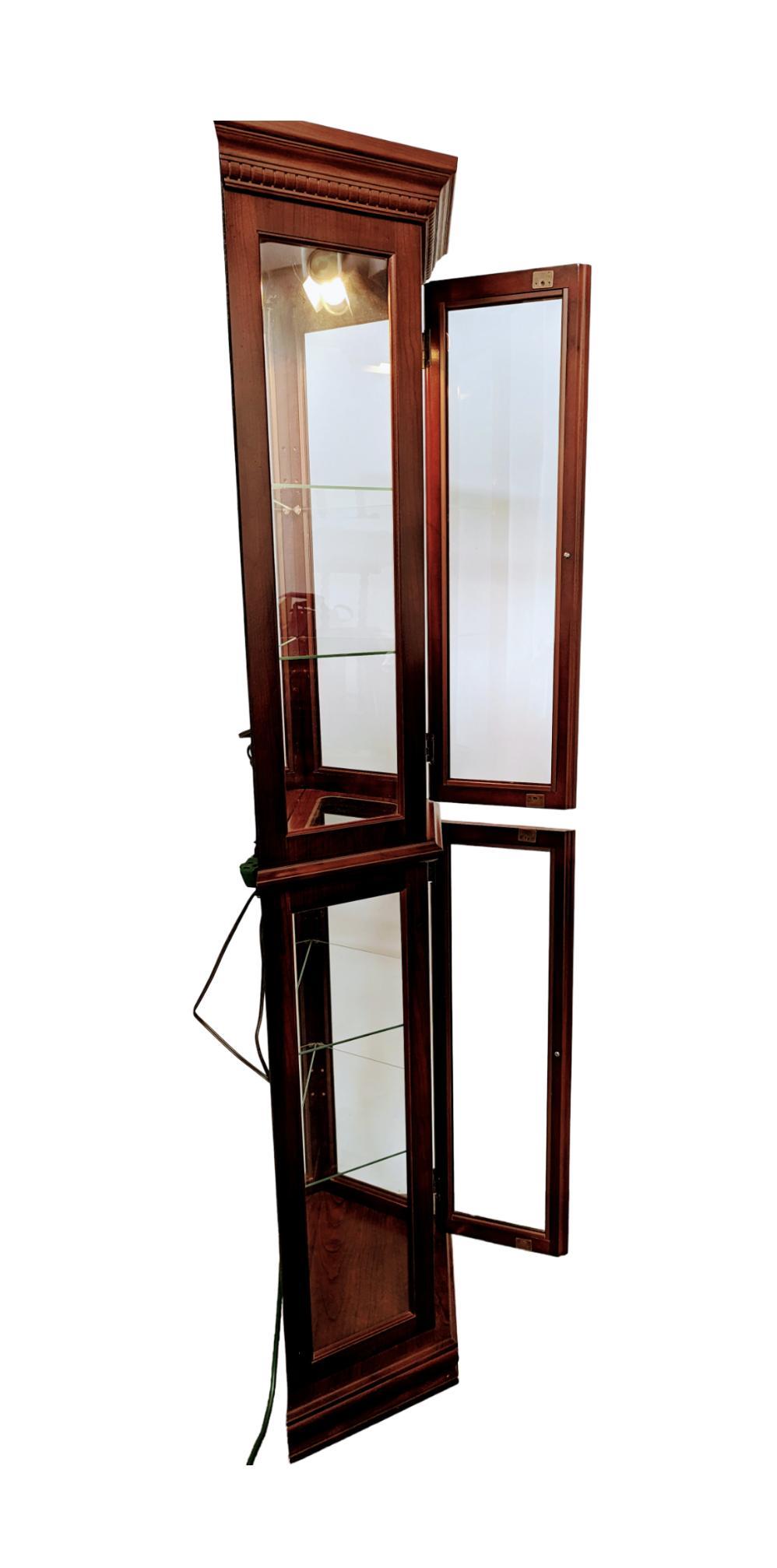 Pulaski キュリオケース　アンティーク Vintage Pulaski Cherry Lighted Half Hex Curio Cabinet | eBay