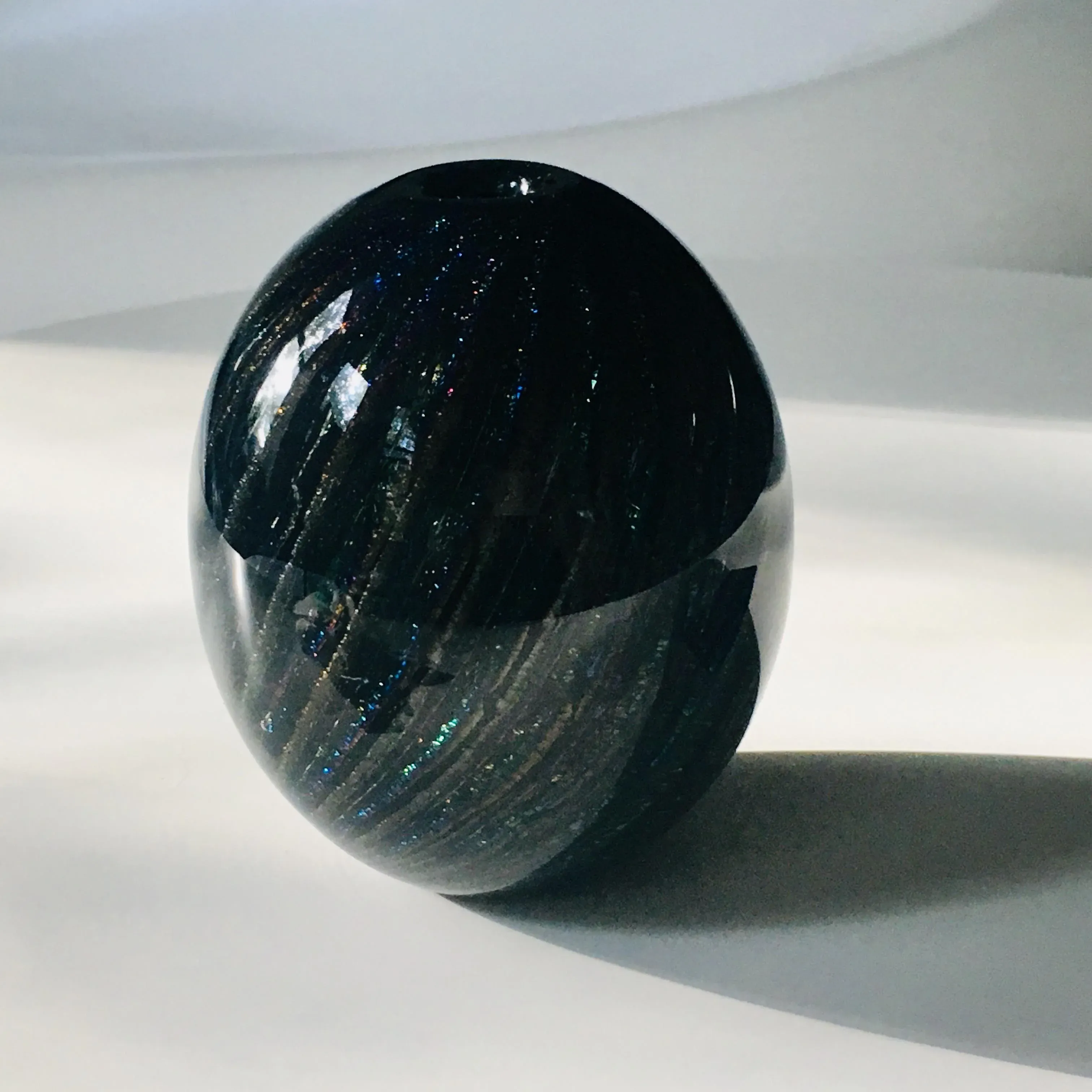 Robert Eickholt Iridescent Art Glass Swirl Vase Mid Century