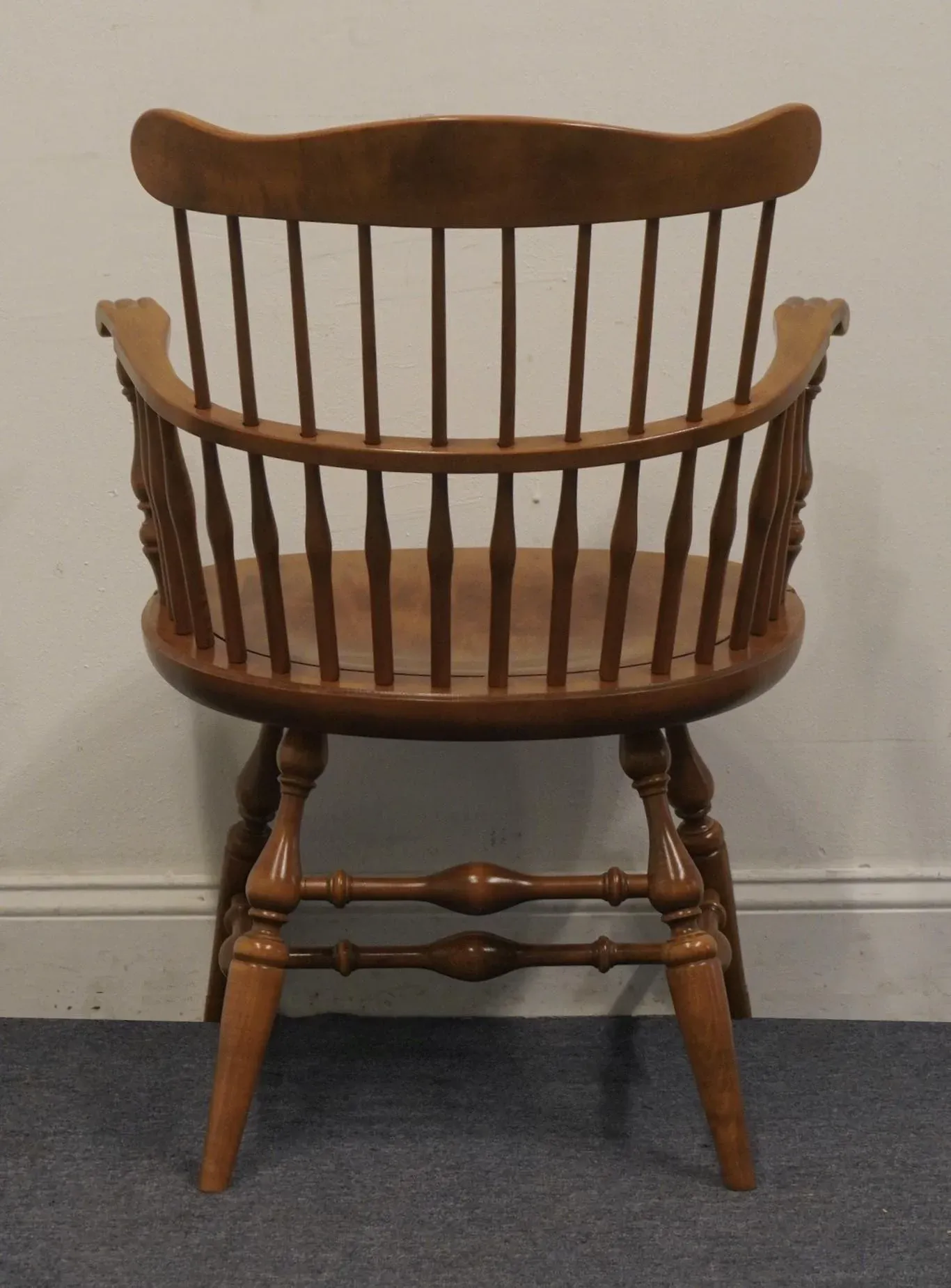 Ethan Allen Heirloom Nutmeg Maple Comb Back Dining Arm Chair 10