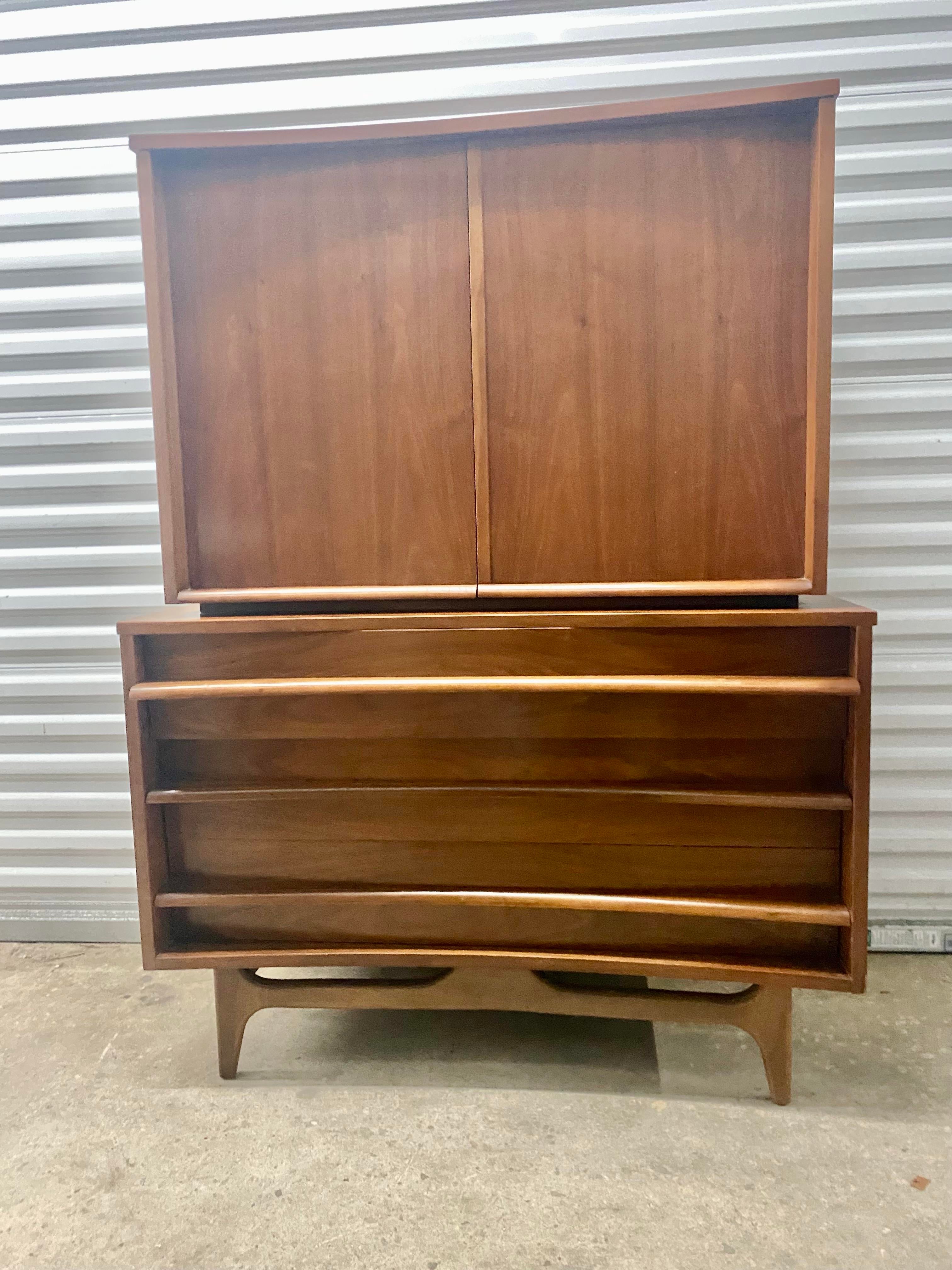 highboy dresser Highboy Dresser - 5 Drawer - Solid Hardwood