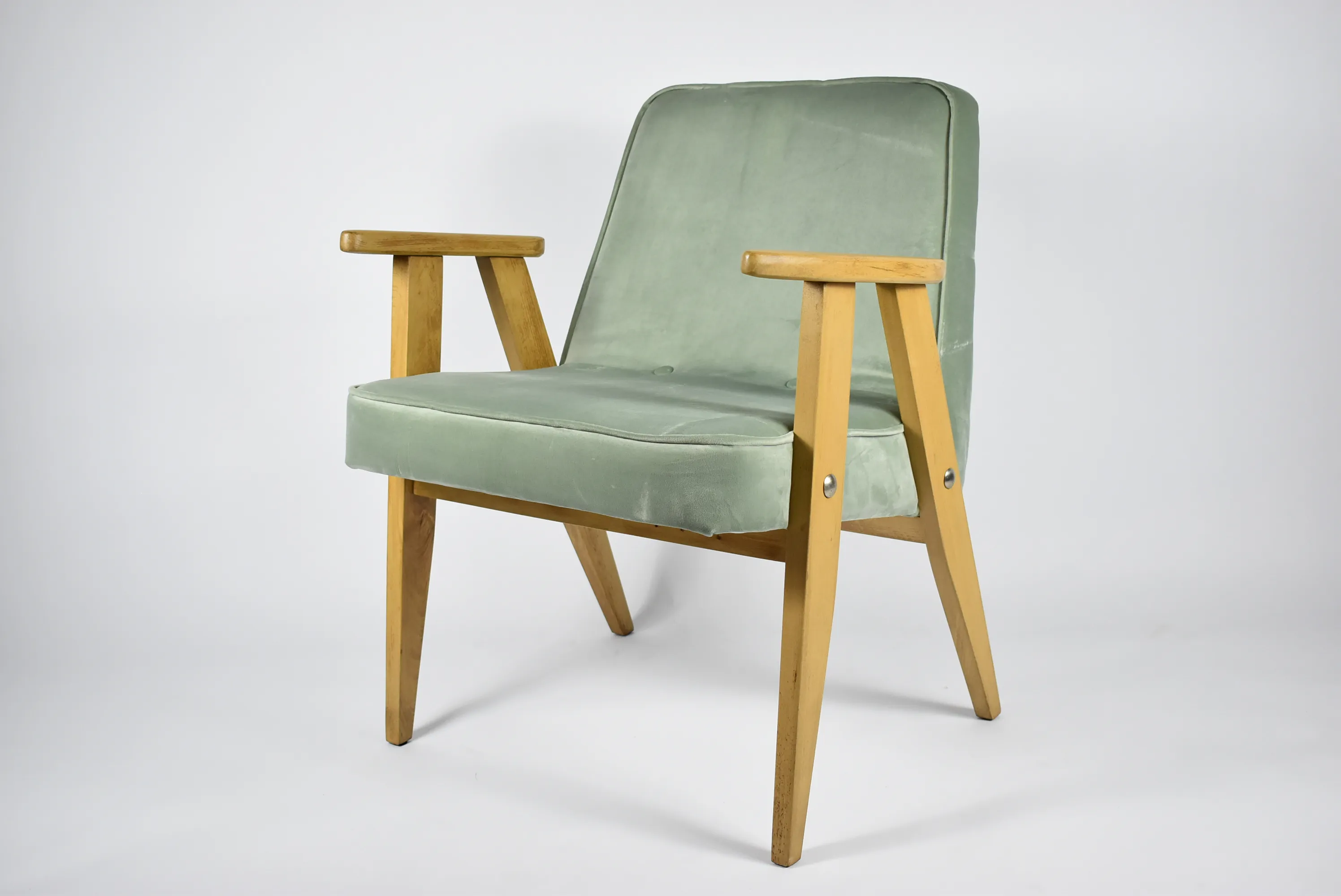 Teak 366 Armchair by J. Chierowski, 1960s