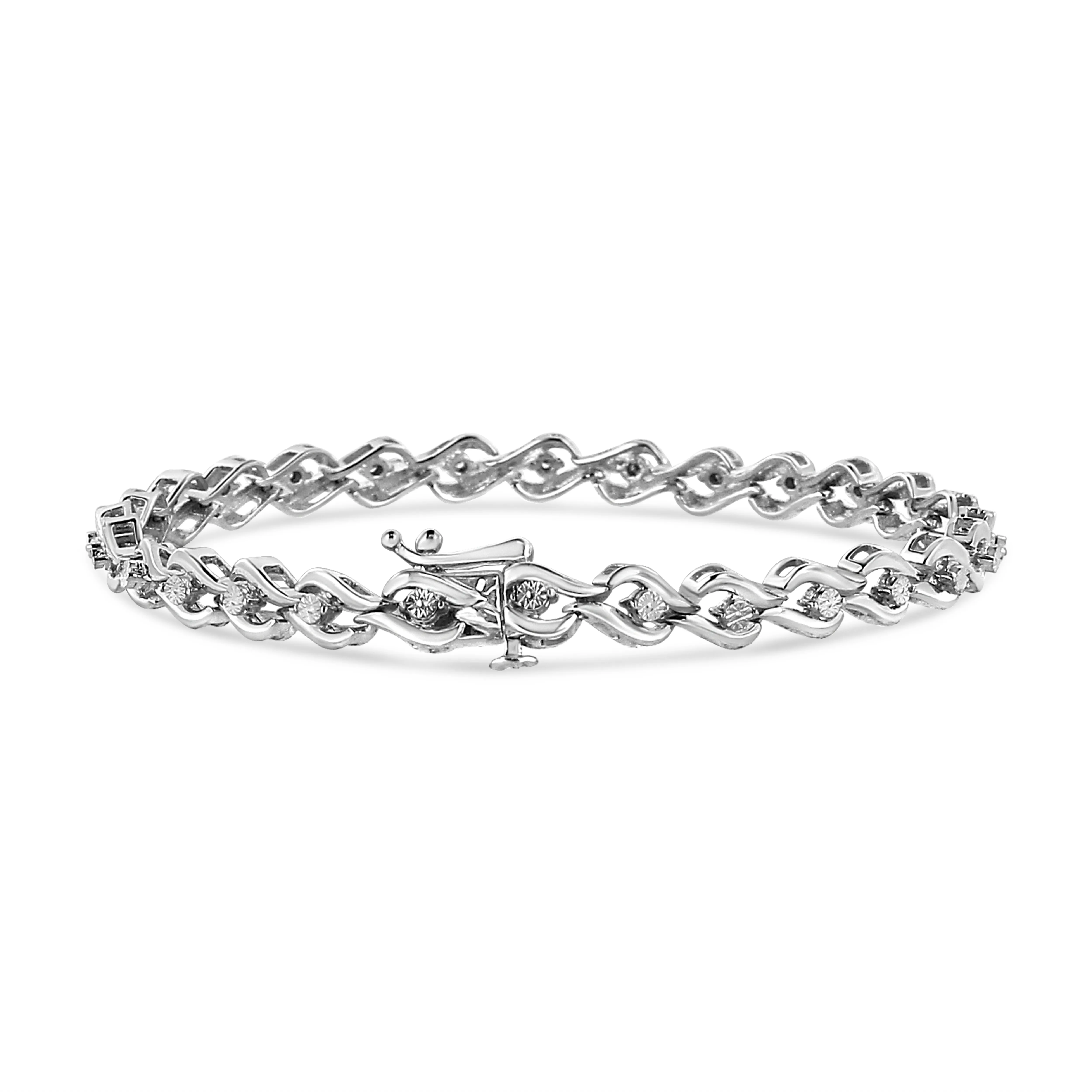 925 Sterling Silver 1/10 Cttw Round-Cut Diamond Link
