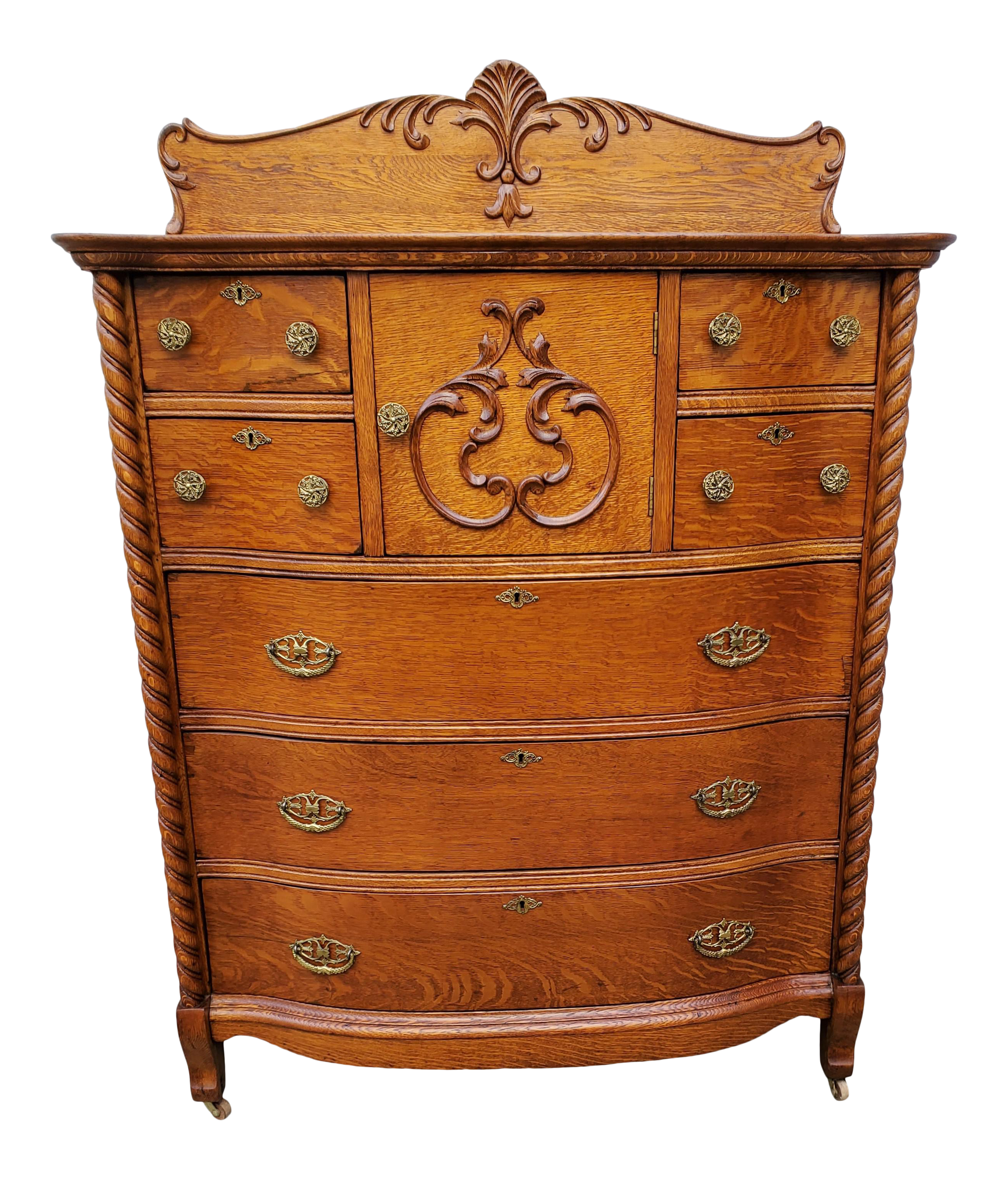 1900s Antique American Gentleman S Tiger Oak Chest Chairish