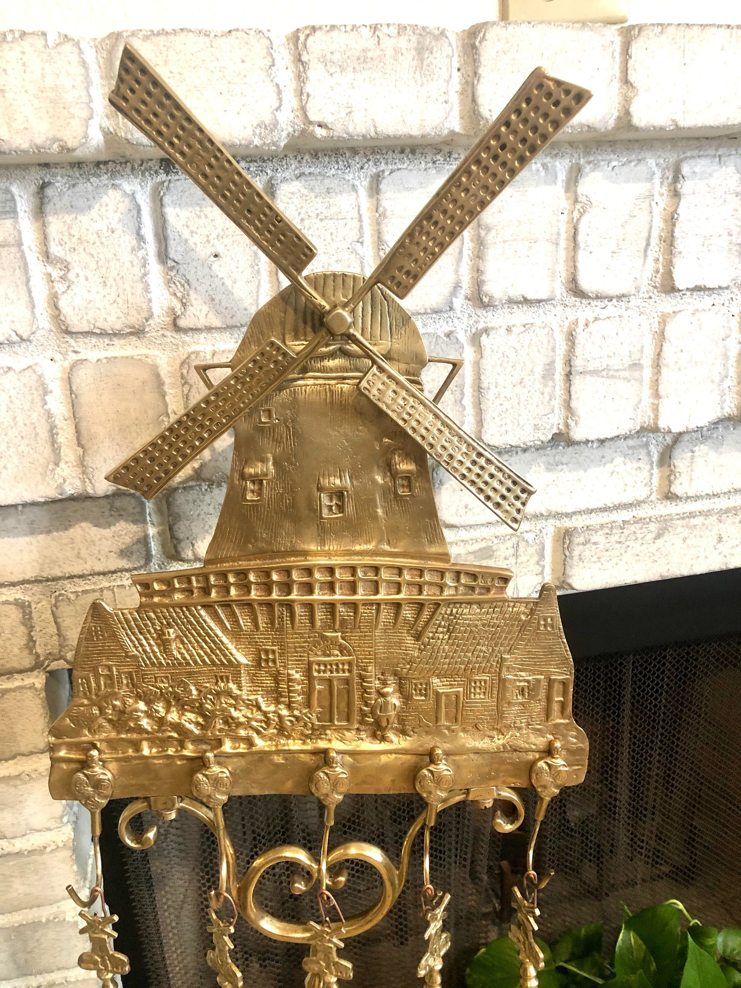 その他 H569\" Windmill Antique Fire Engine 1869 WINDMILL FIRE PLACE TOOLS ANTIQUE BRASS DUTCH 1850, CAST