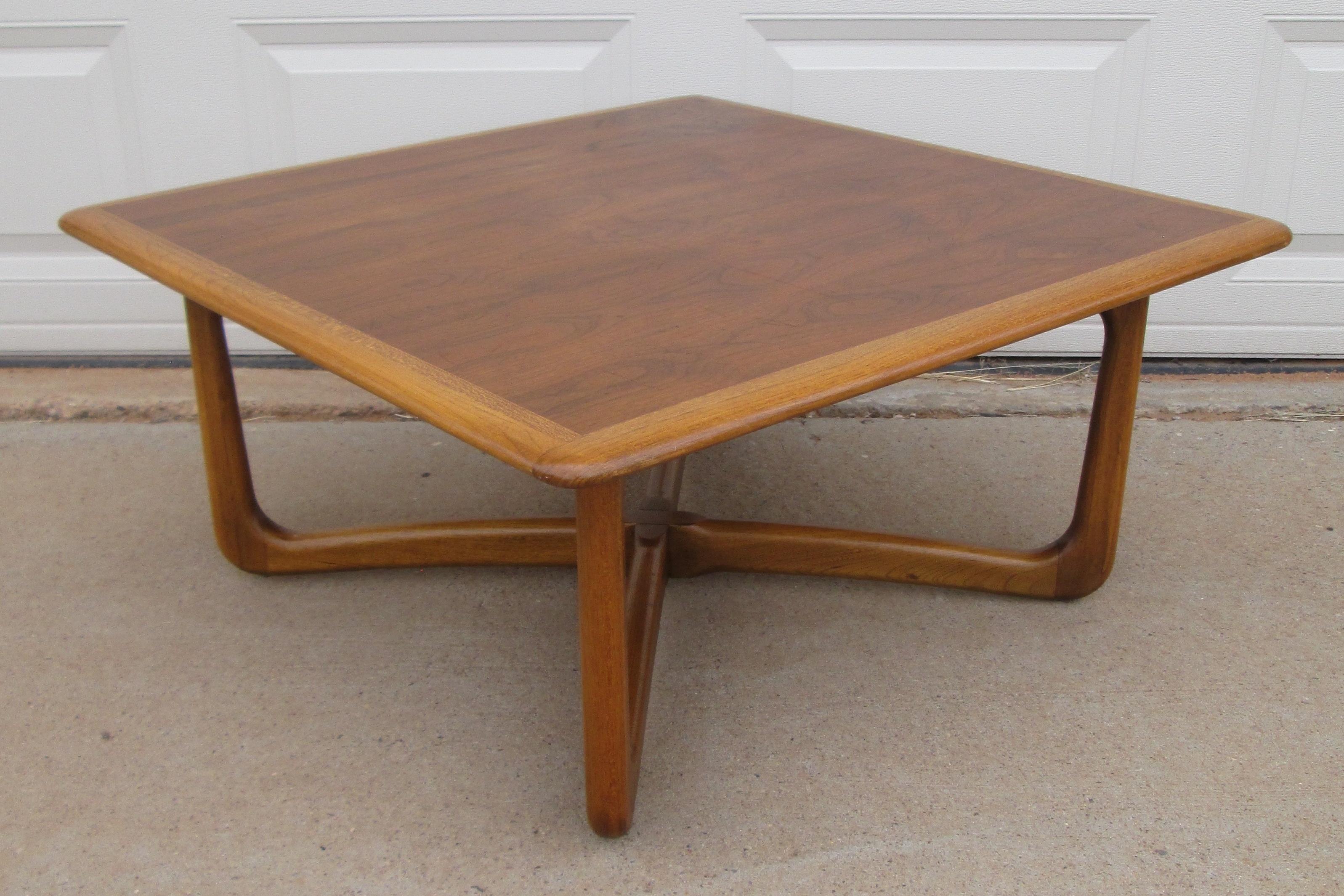 Mid 20th Century Lane Perception Square Cocktail Table Model 908