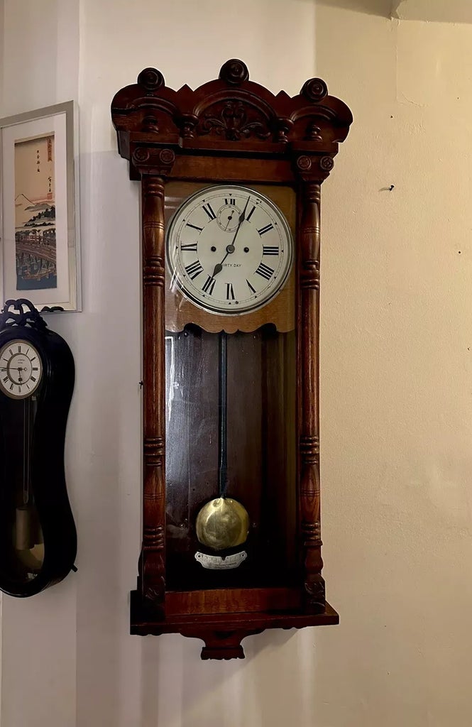 Regulator Clock