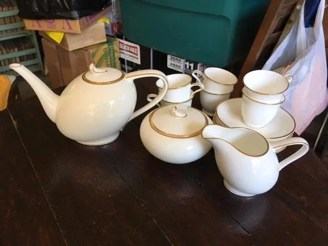 ノリタケ Nippon Toki Kaisha 19個〜セット ノリタケ Nippon Toki Kaisha 19個〜セット - メルカリ