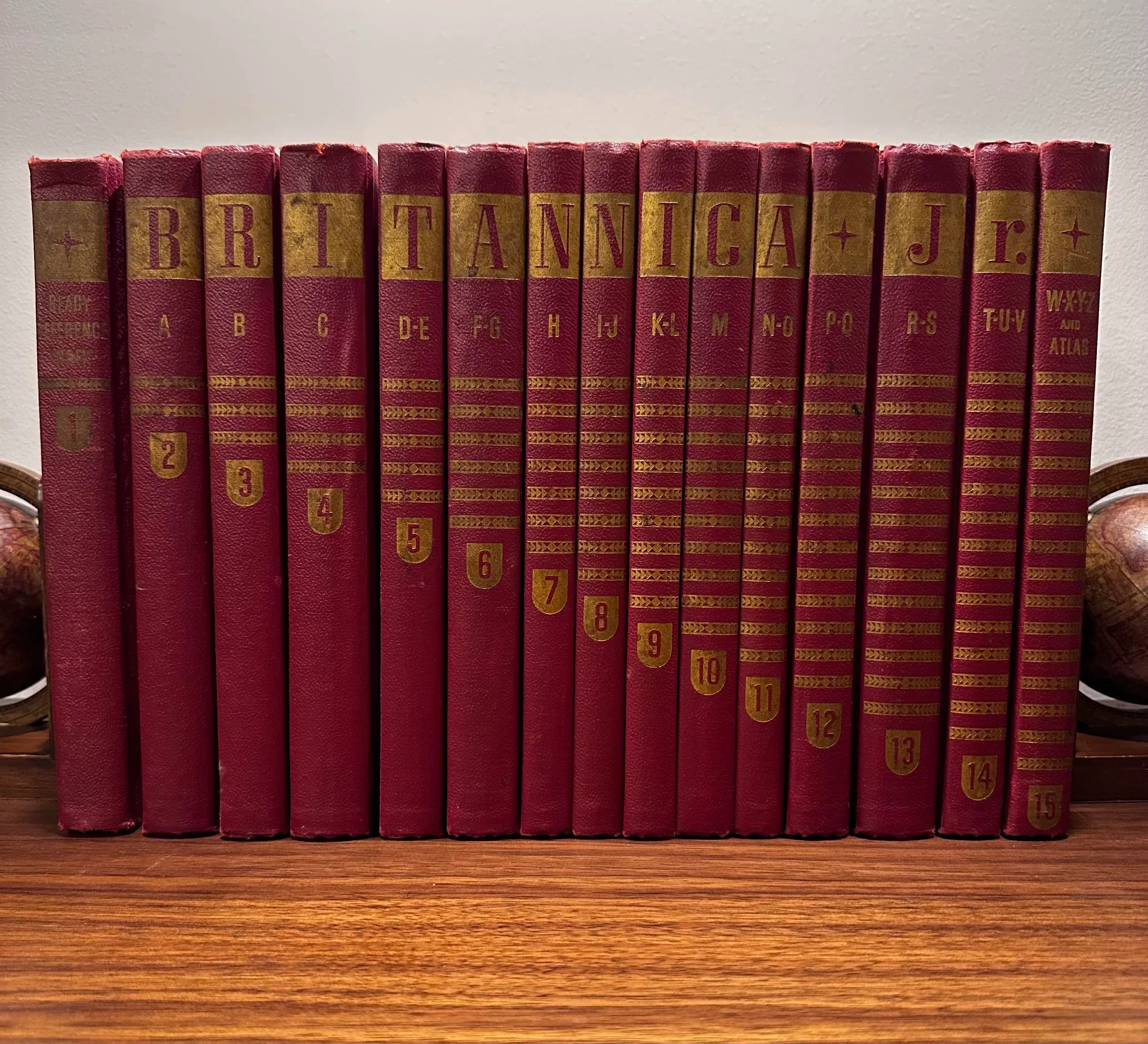 MY FIRST BRITANNICA by Encyclopedia Britannica １巻-１３巻。BOXケース欠品。 My First Britannica: 13 Volume Set by Encyclopædia