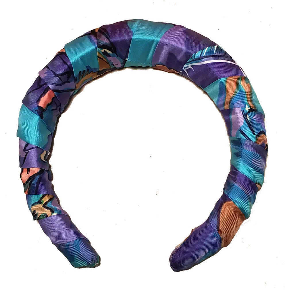 Hermes Handmade Vintage Blue Concerto Silk Scarf Wrapped  display picture 1
