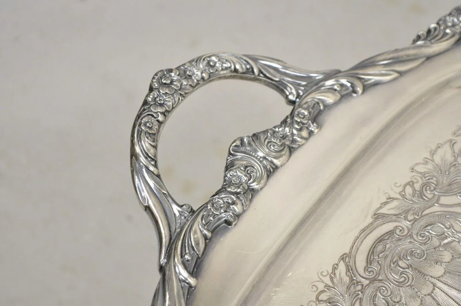 Vintage Heritage 1847 Rogers Bros 9498 Silver Plated Serving