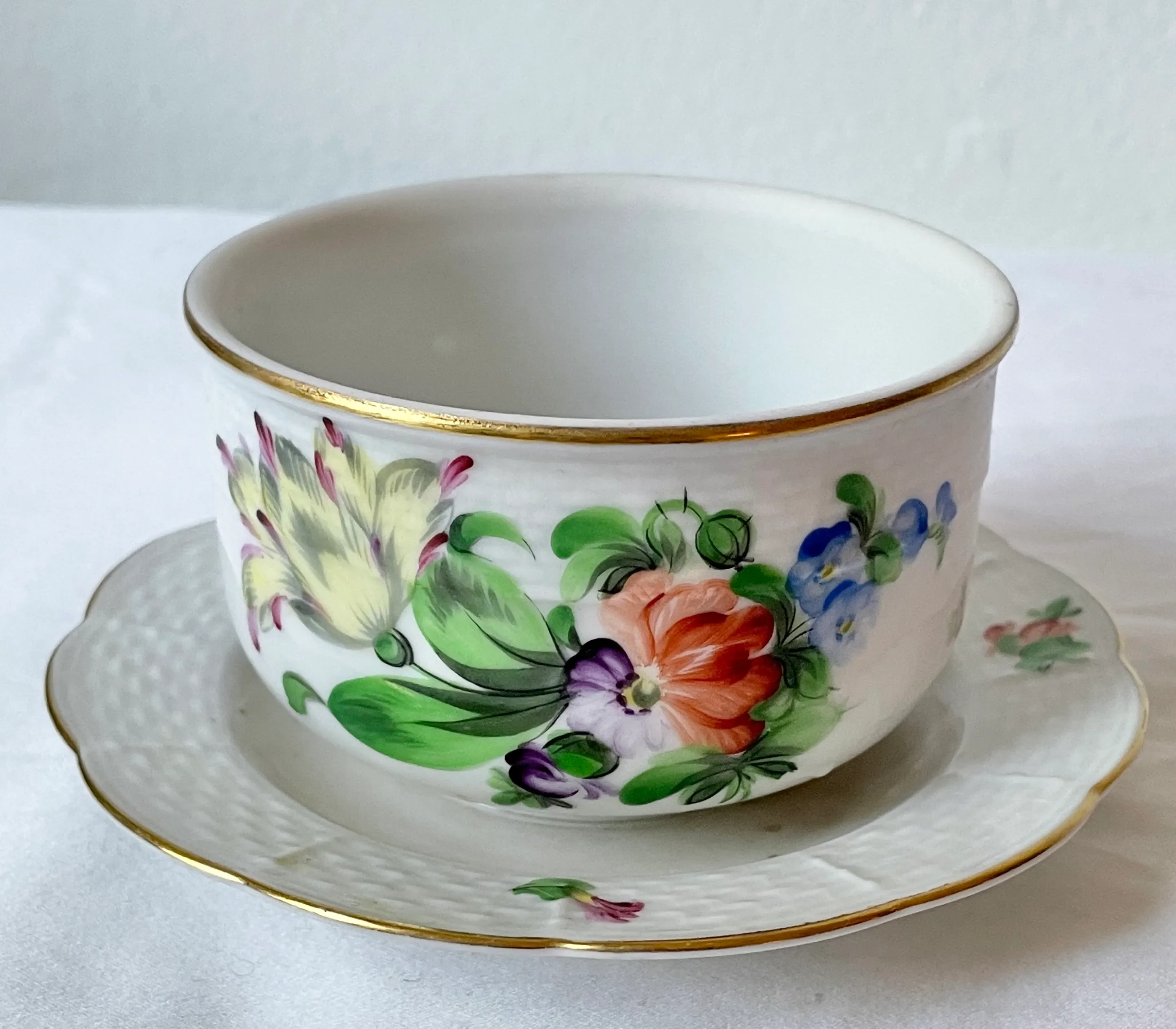 Vintage Herend Porcelain Printemps Pattern Serving Dish and Stand
