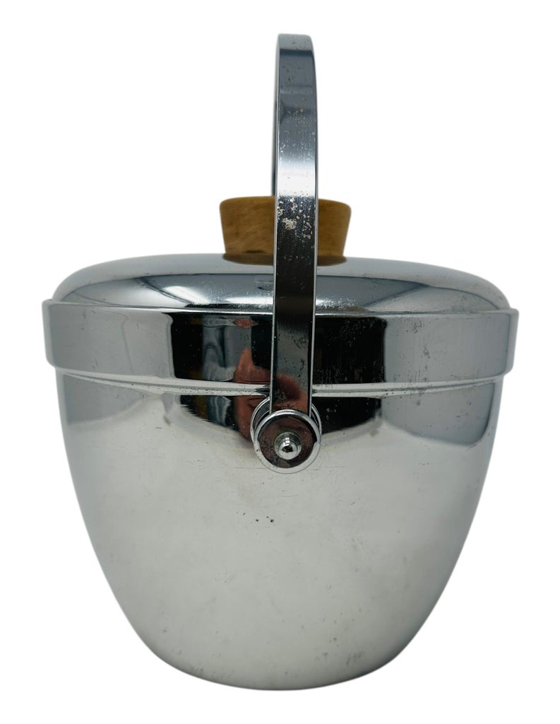 Vintage Very Rare 1940s Manning Bowman & Co. F750 Insulated  Manning Bowman Art Deco Chrome Ice Bucket main image 1