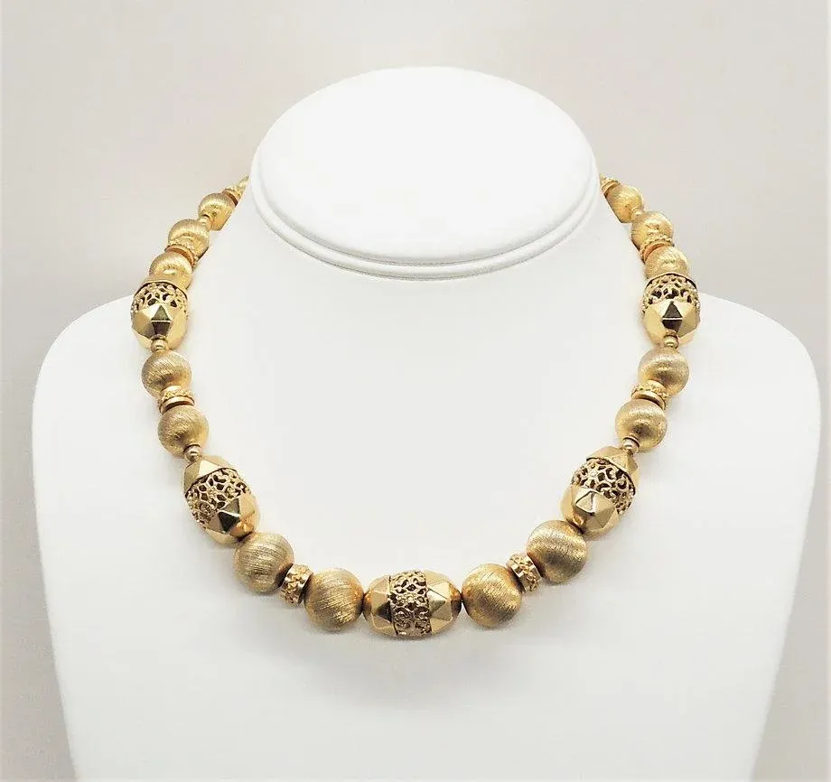 ◆VINTAGE HOLLYWOOD◆ Bumpy Beads Necklace VH2435NE002M Amazon.com: BABEYOND Long Pearl Necklace Faux Pearls