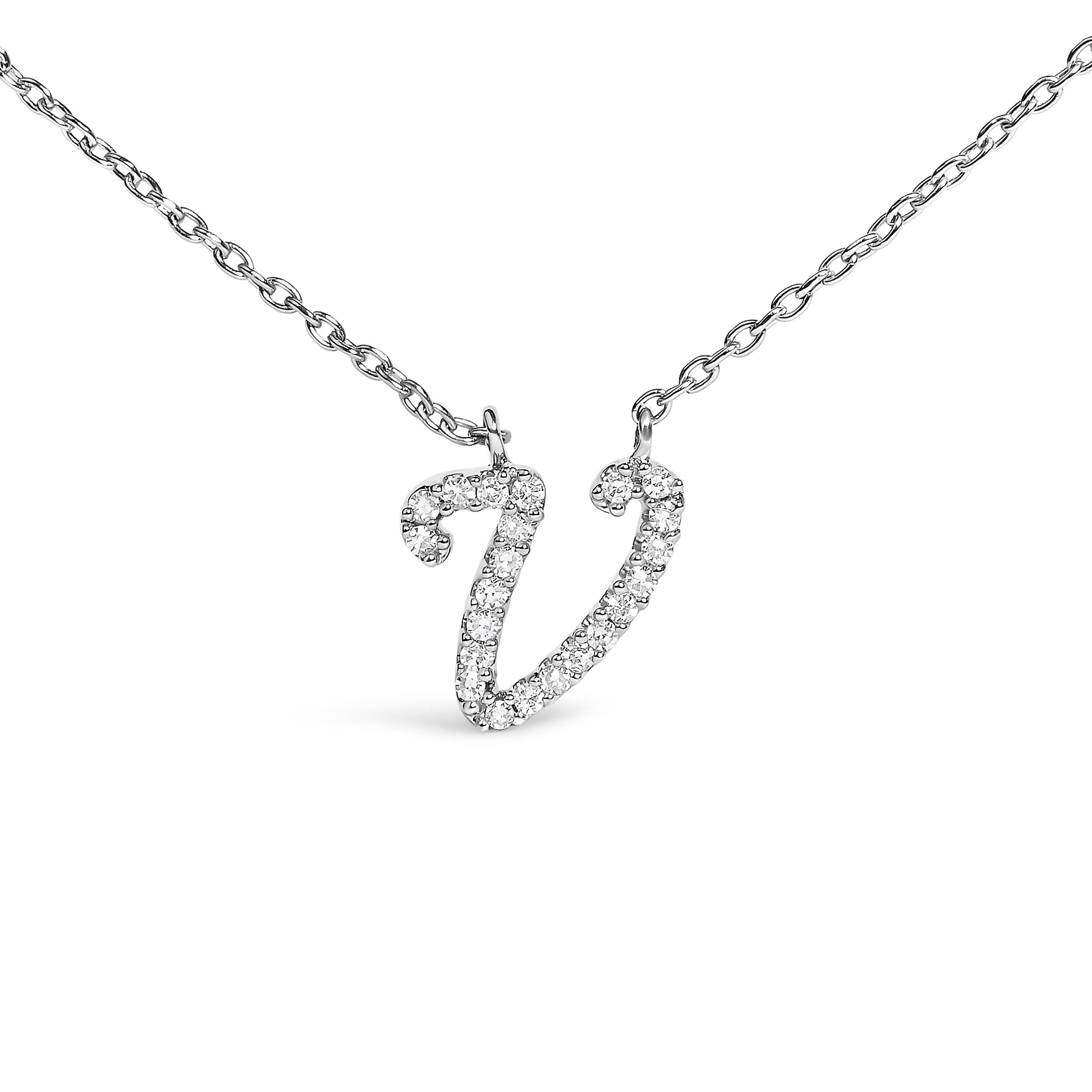 10K White Gold Diamond Accent \