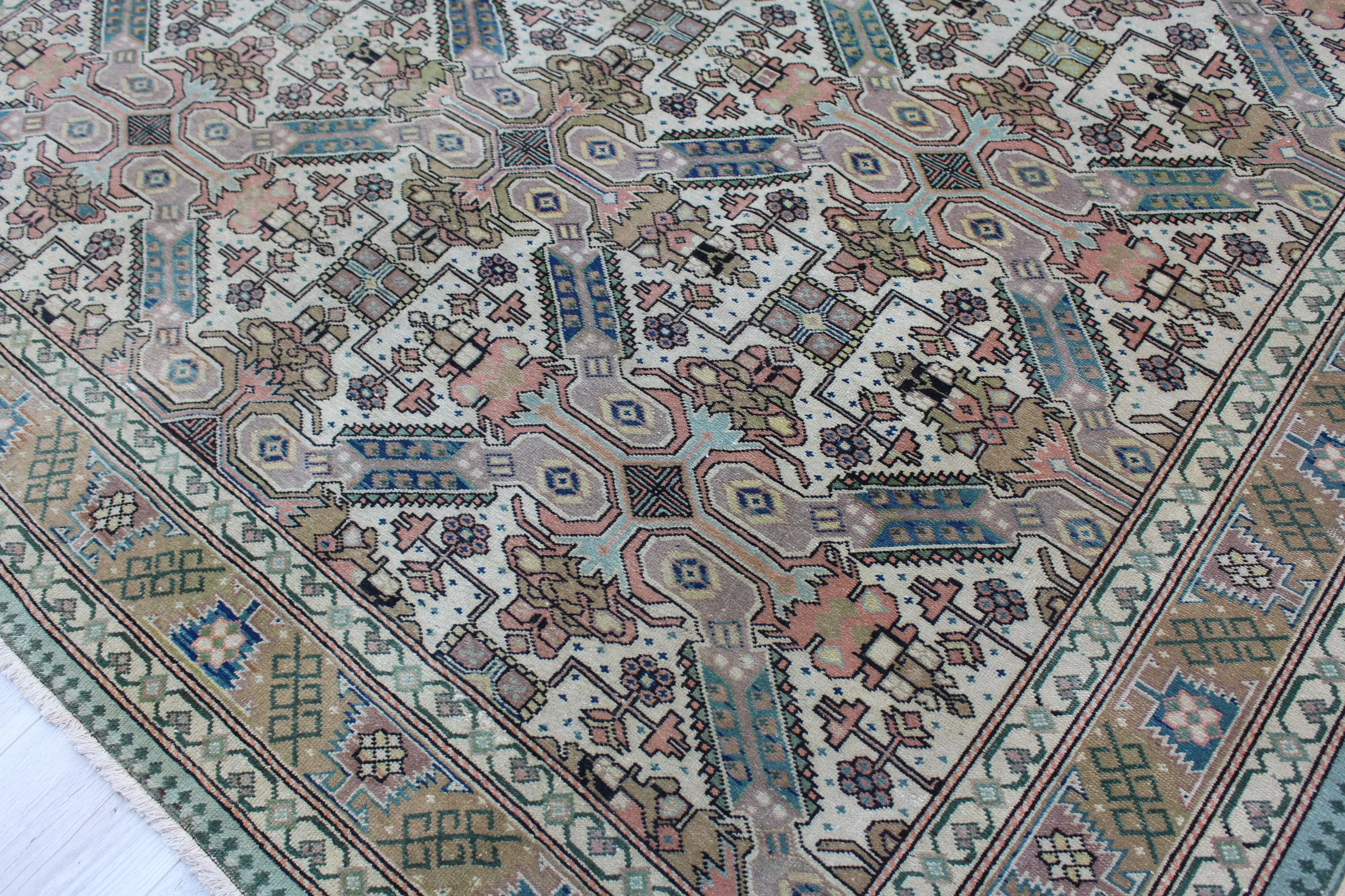 専用になりました　113×204 ViNTAGE TURKiSH RUG Vintage Turkish Area Rug - 78.5