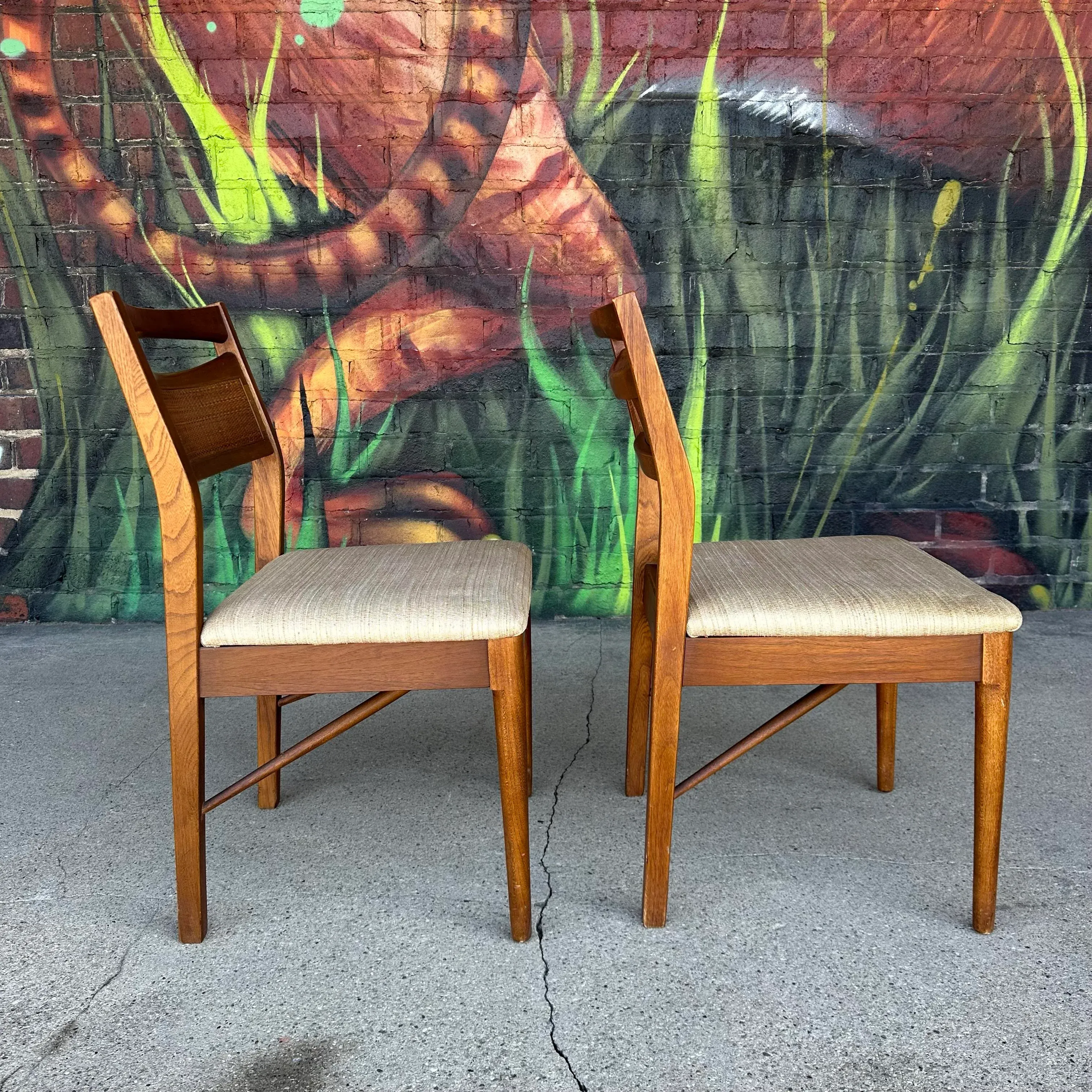 Mid 20th Century Pair of American of Martinsville Mid Century