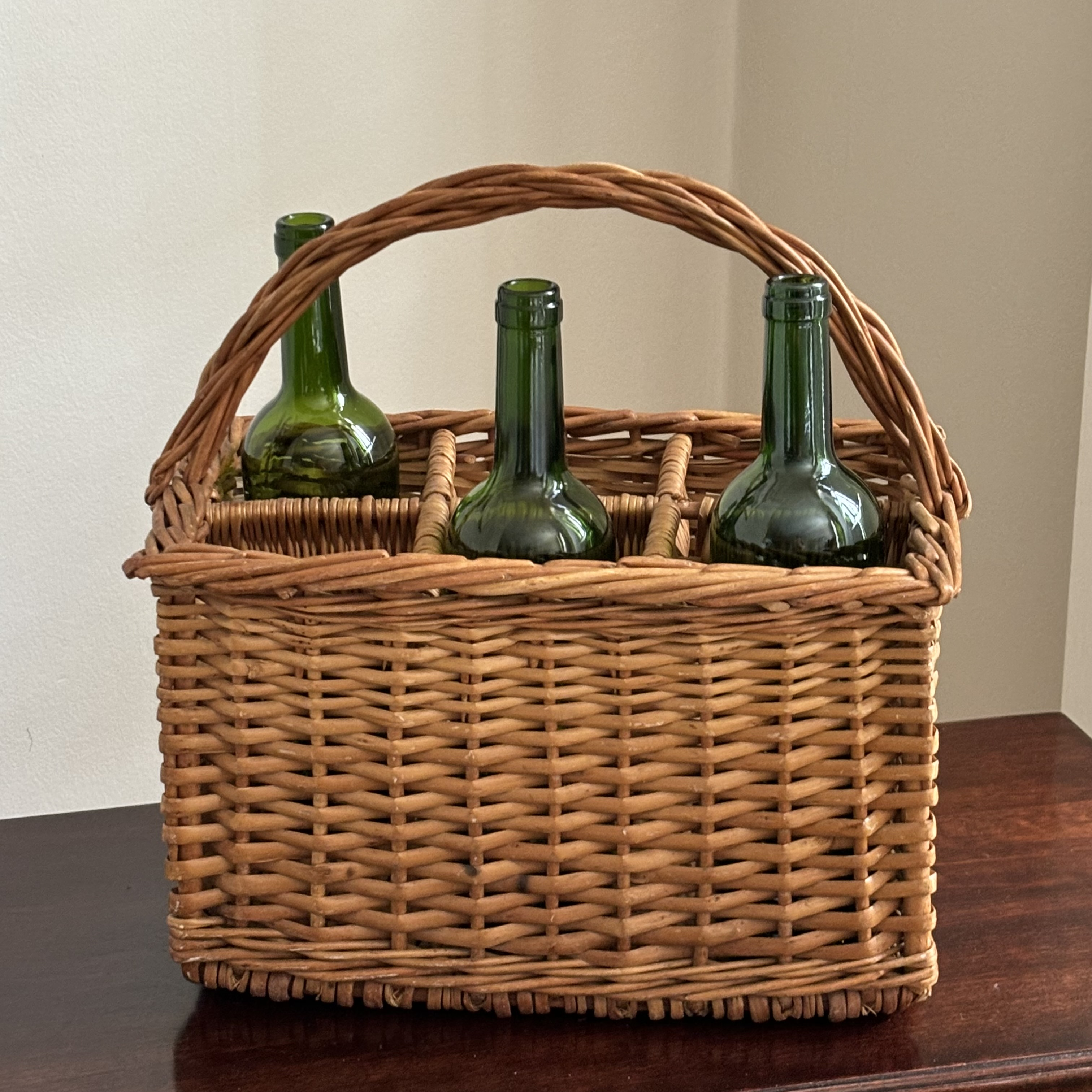 Wicker Six Bottle Wine Carrier Eco-friendly Wicker Bottle Carrier